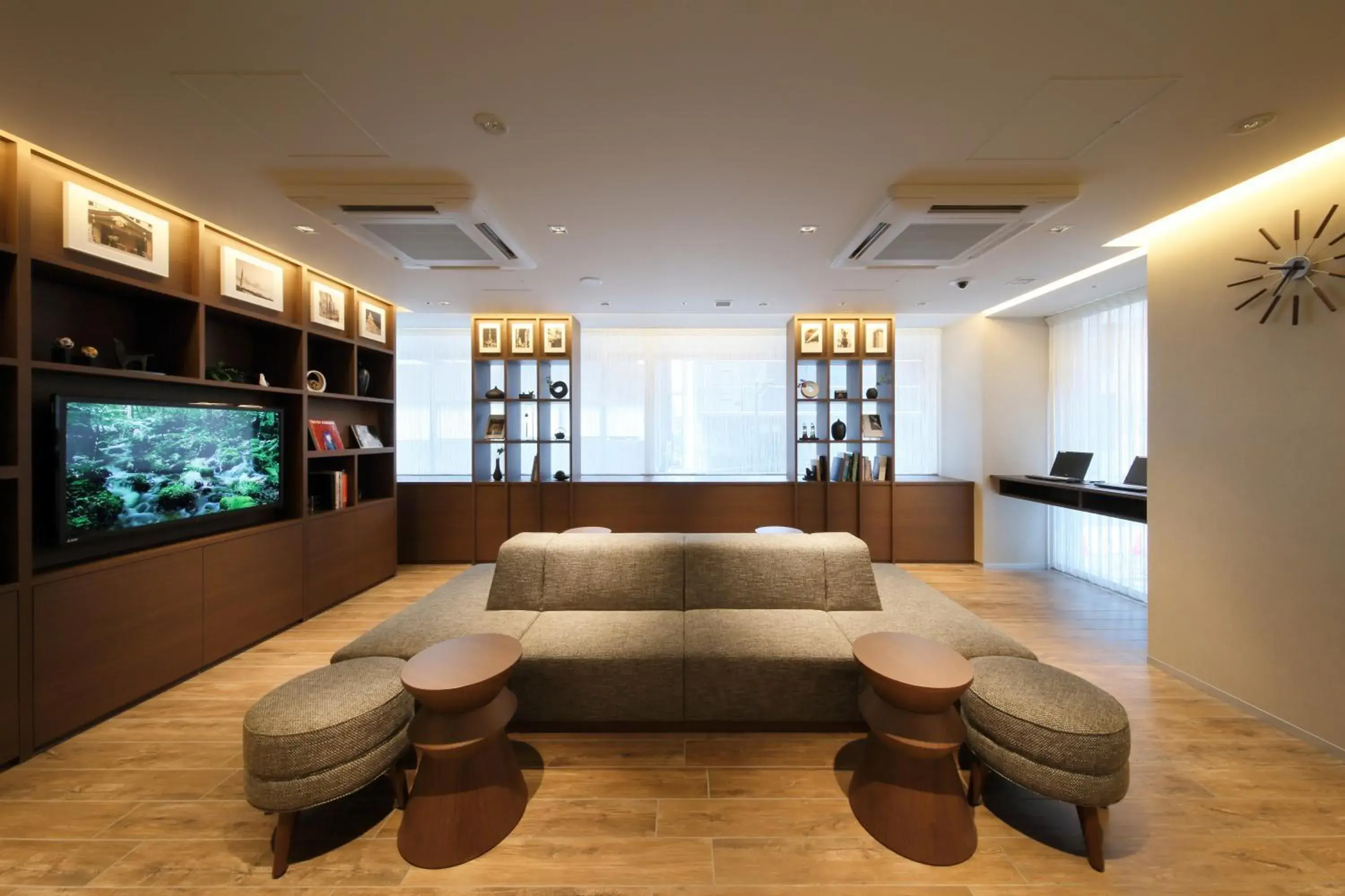 Lobby/Reception in Keio Presso Inn Tokyo Station Yaesu
