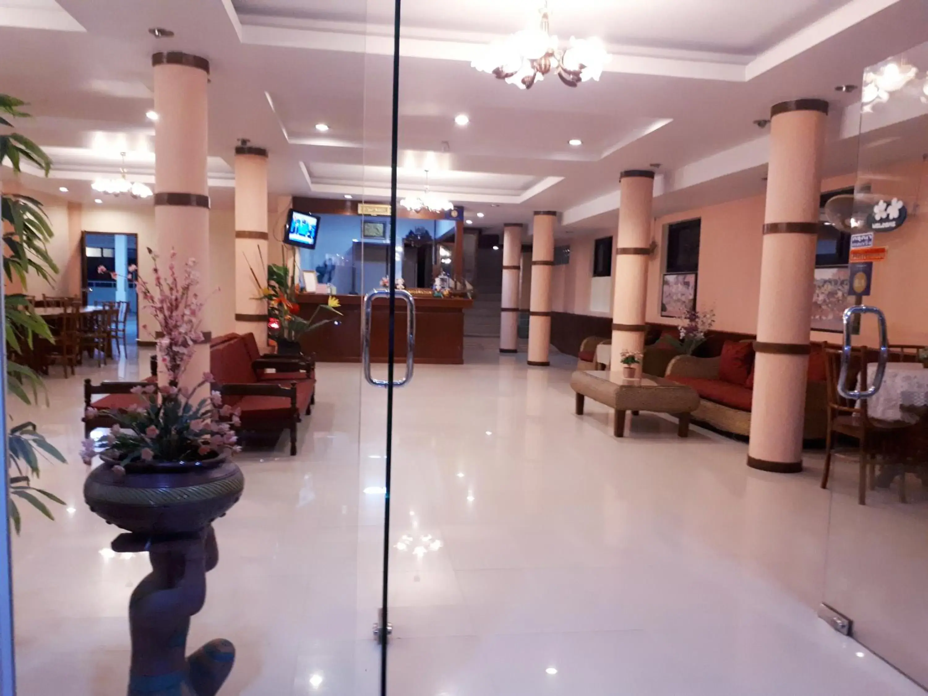 Lobby/Reception in Nathon Residence Hotel