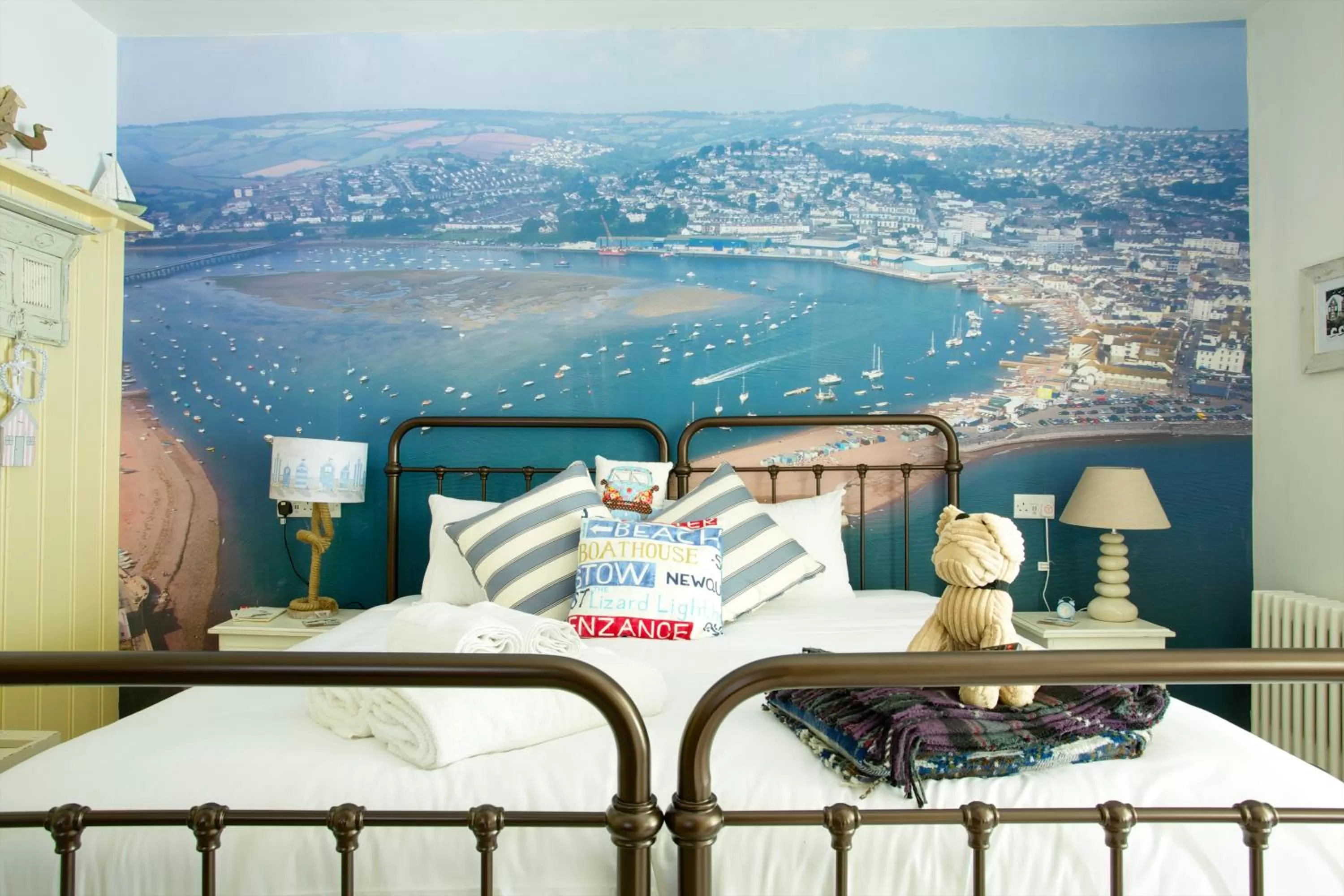 Bedroom, Bed in The Ness