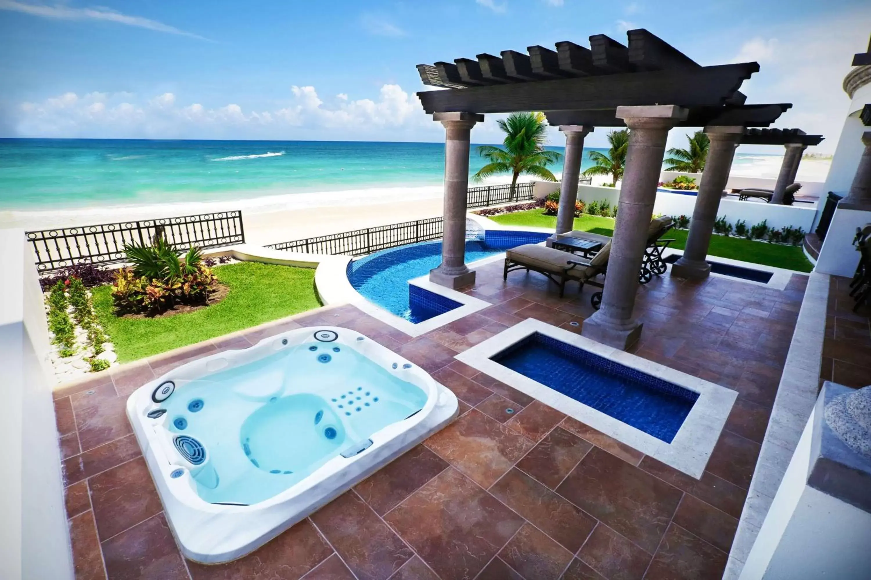 Balcony/Terrace, Swimming Pool in Grand Residences Riviera Cancun, All Inclusive