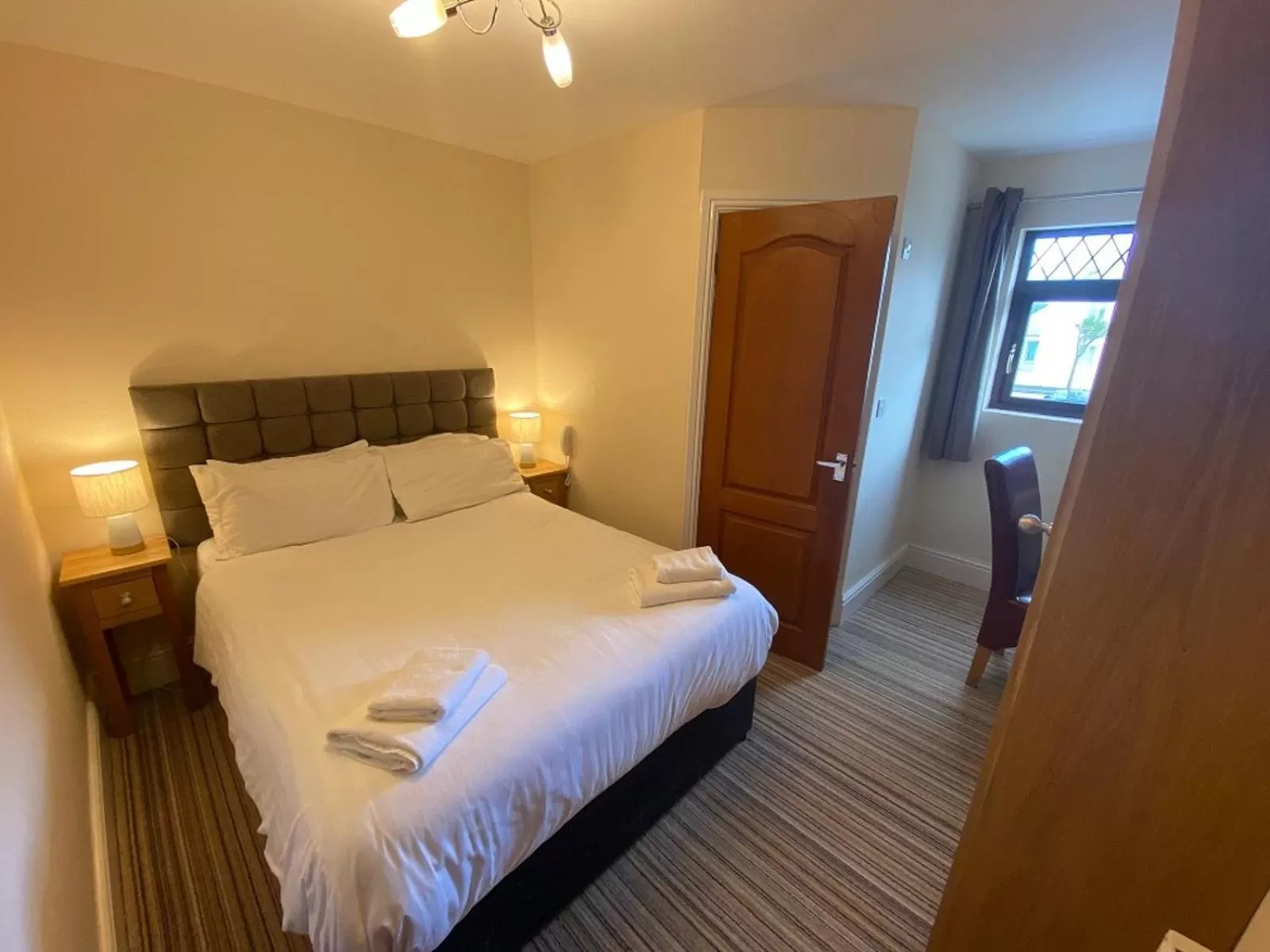 Bedroom, Bed in Gwbert Hotel