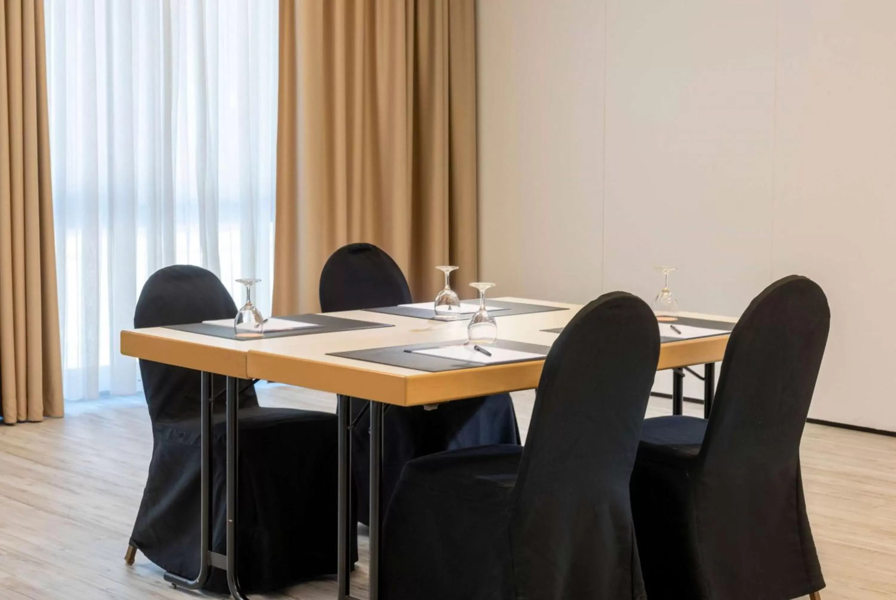 Meeting/conference room in Tryp by Wyndham Rosenheim