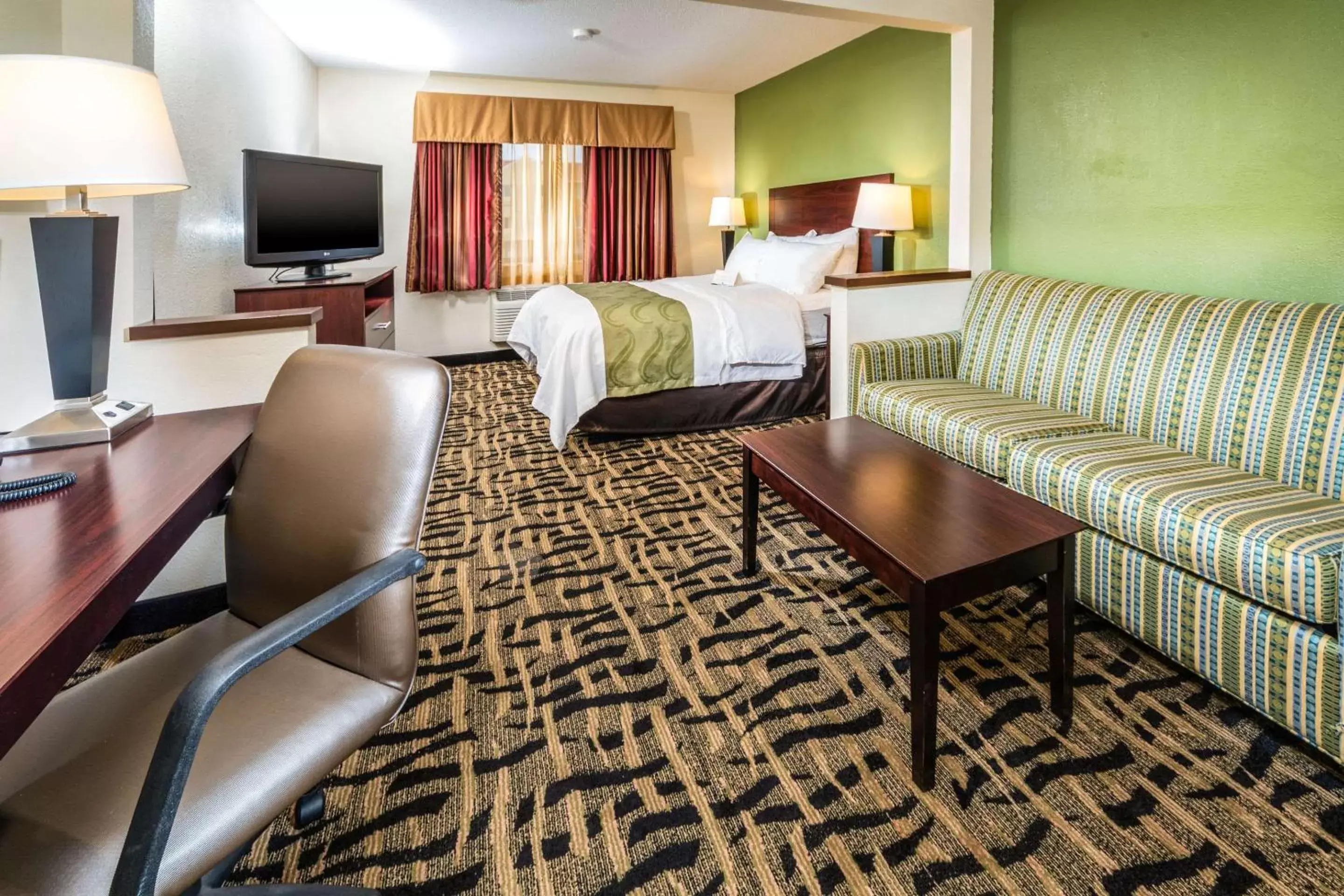 Photo of the whole room in Quality Inn & Suites