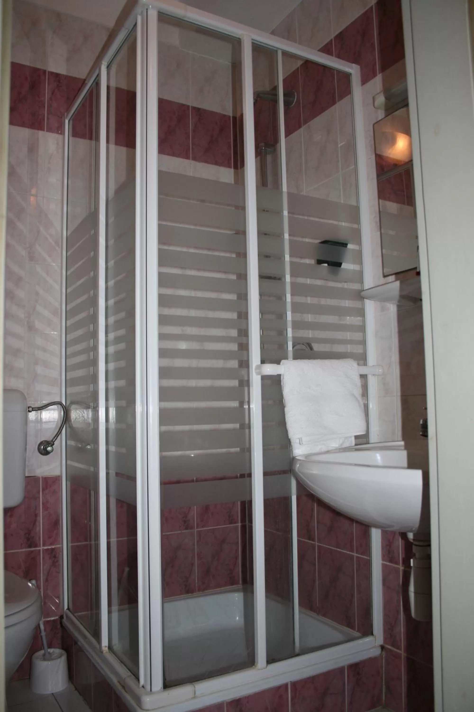 Bathroom in Szent György Fogadó