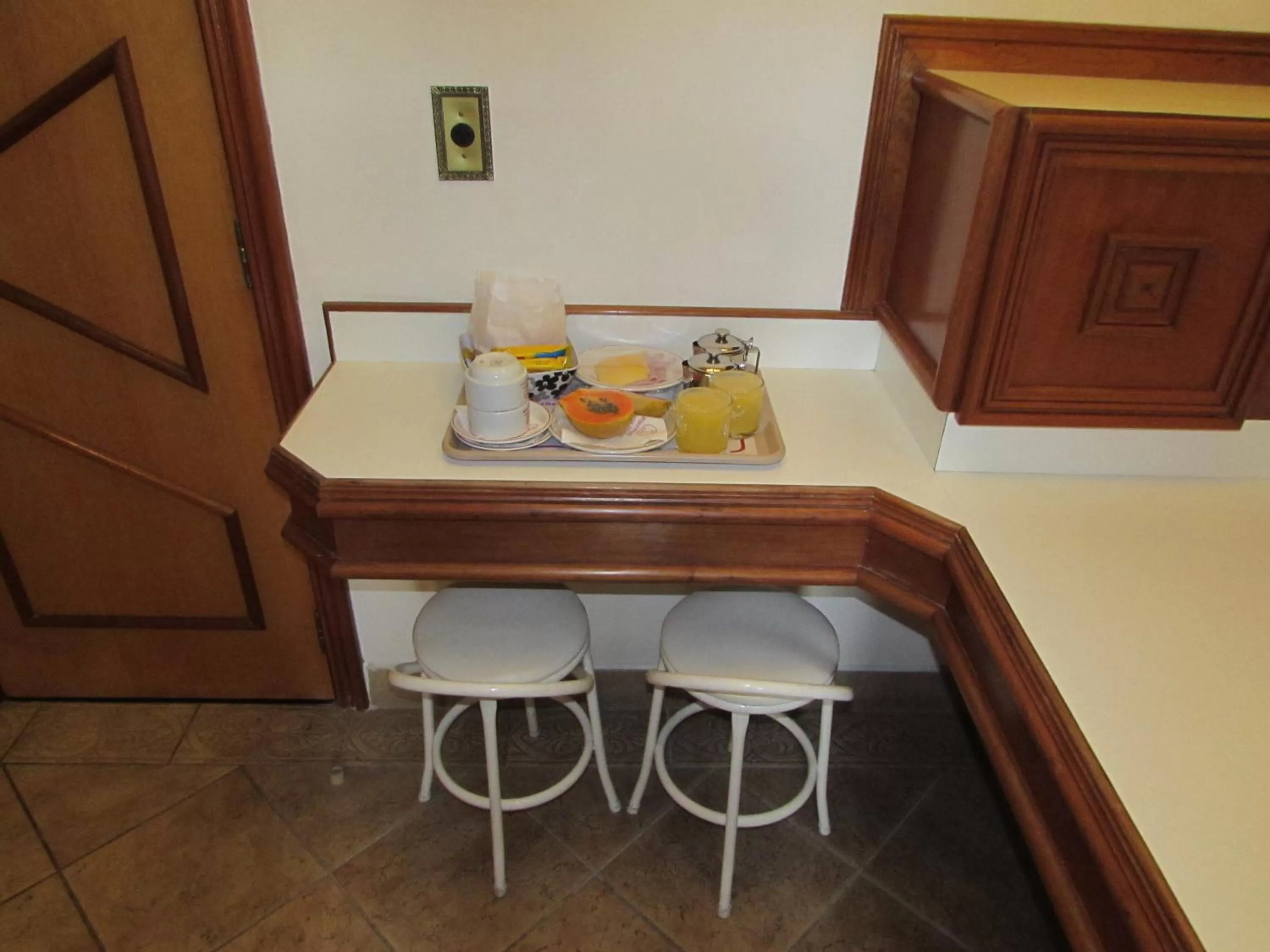 Bedroom in Pleasant Place Hotel