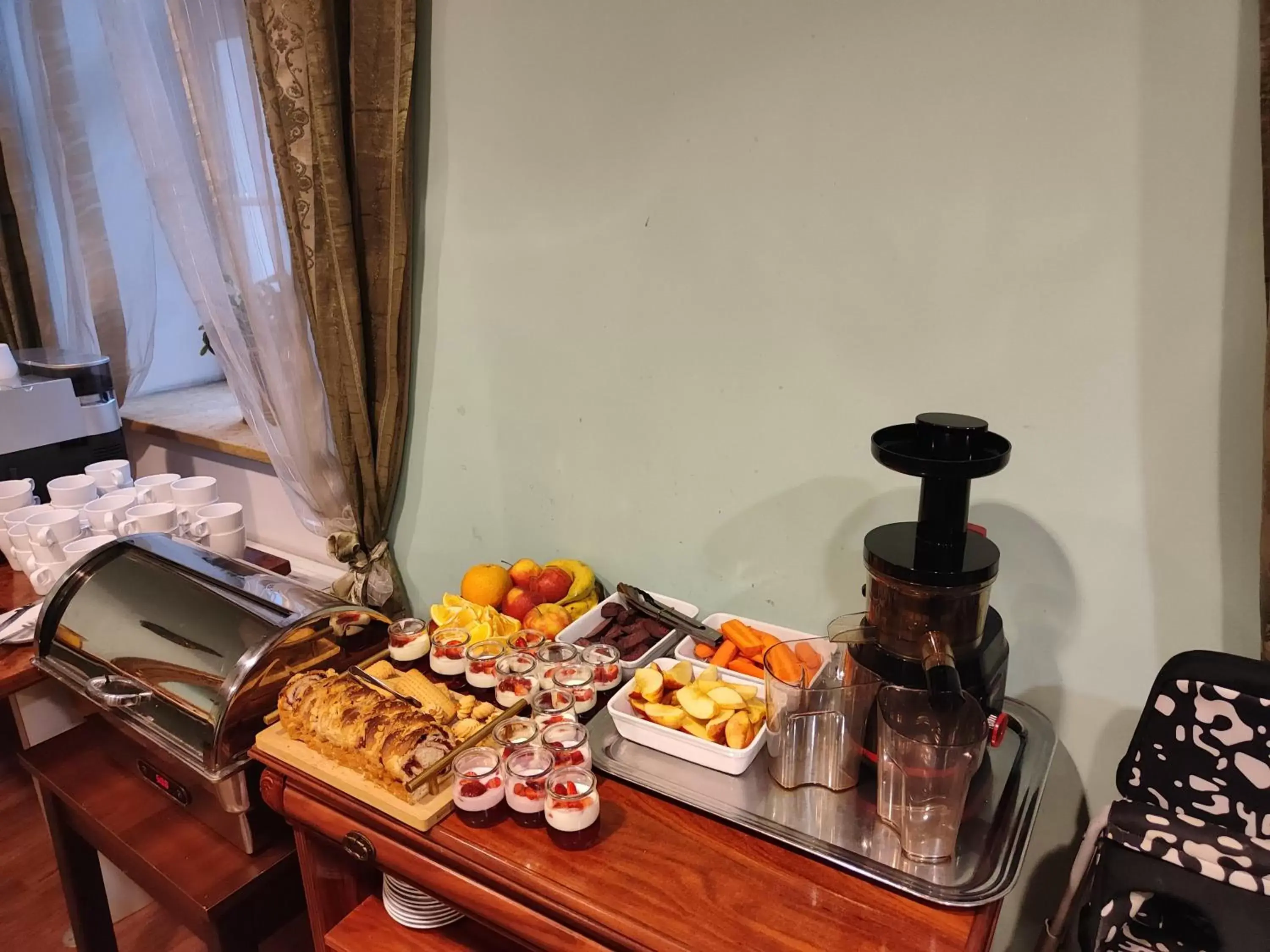 Breakfast in Old Time Hotel Breakfast in Old Time Hotel