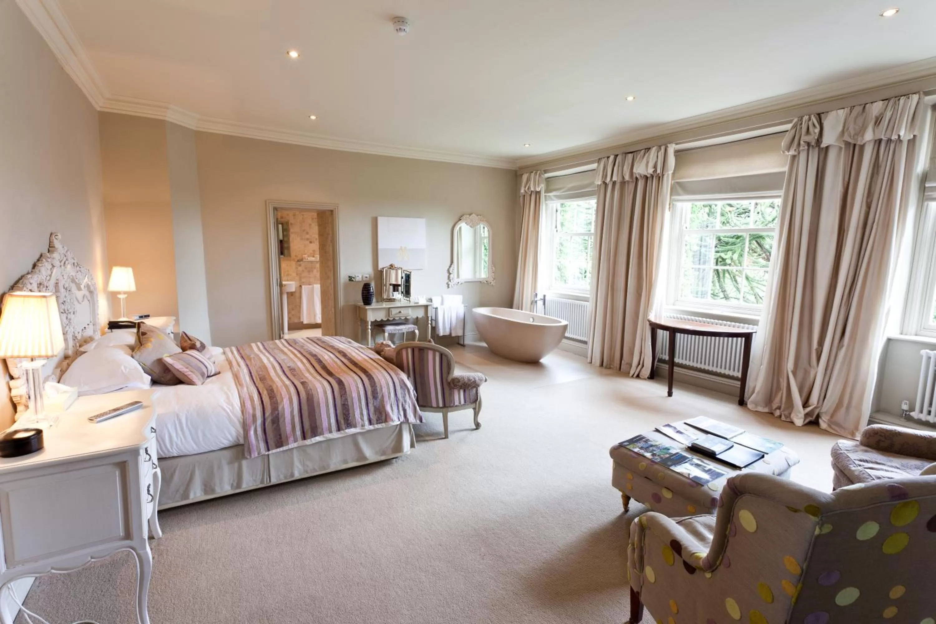 Photo of the whole room, Bed in Best Western Plus Sheffield Mosborough Hall Hotel