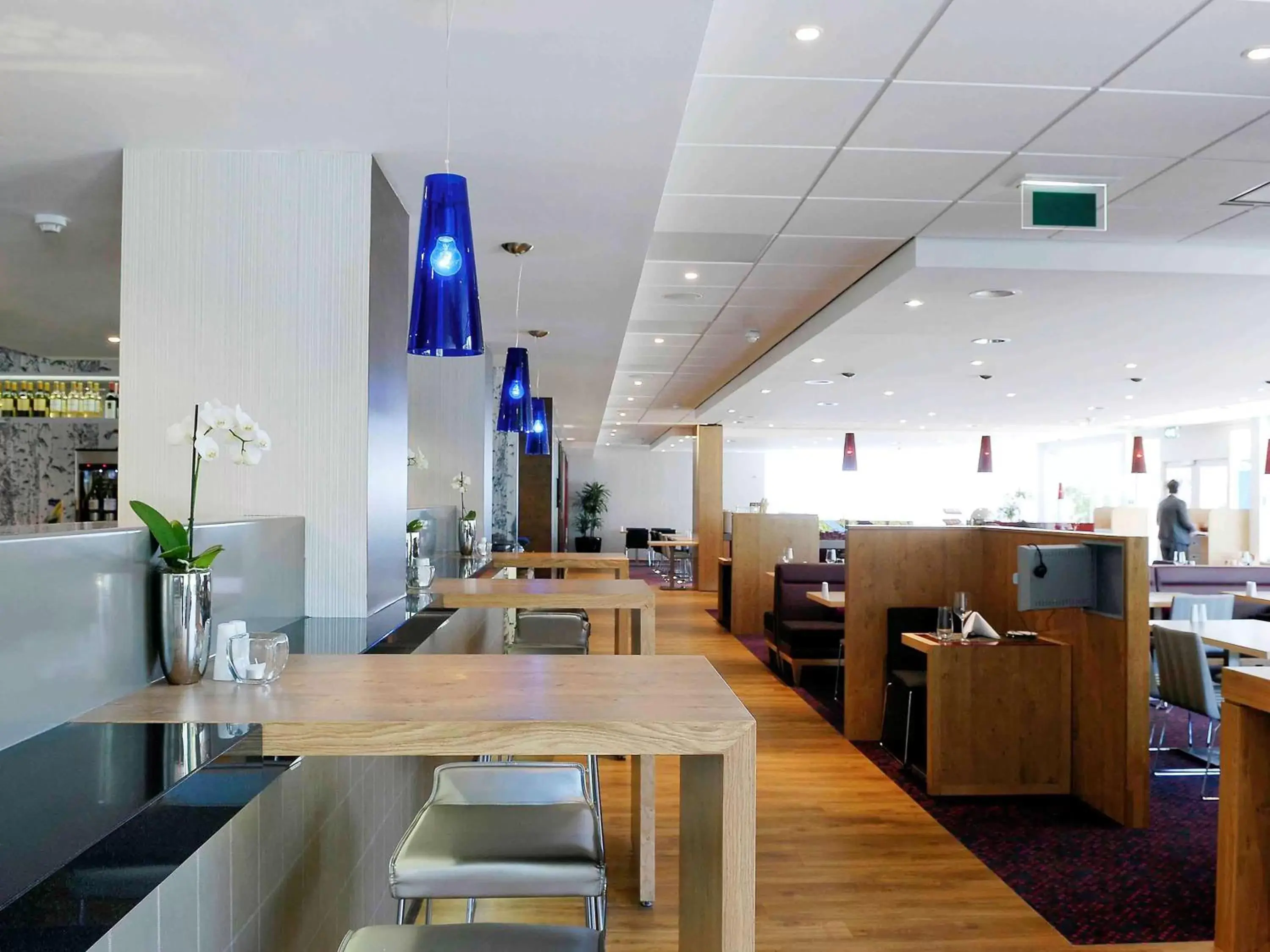 Restaurant/Places to Eat in Novotel Eindhoven