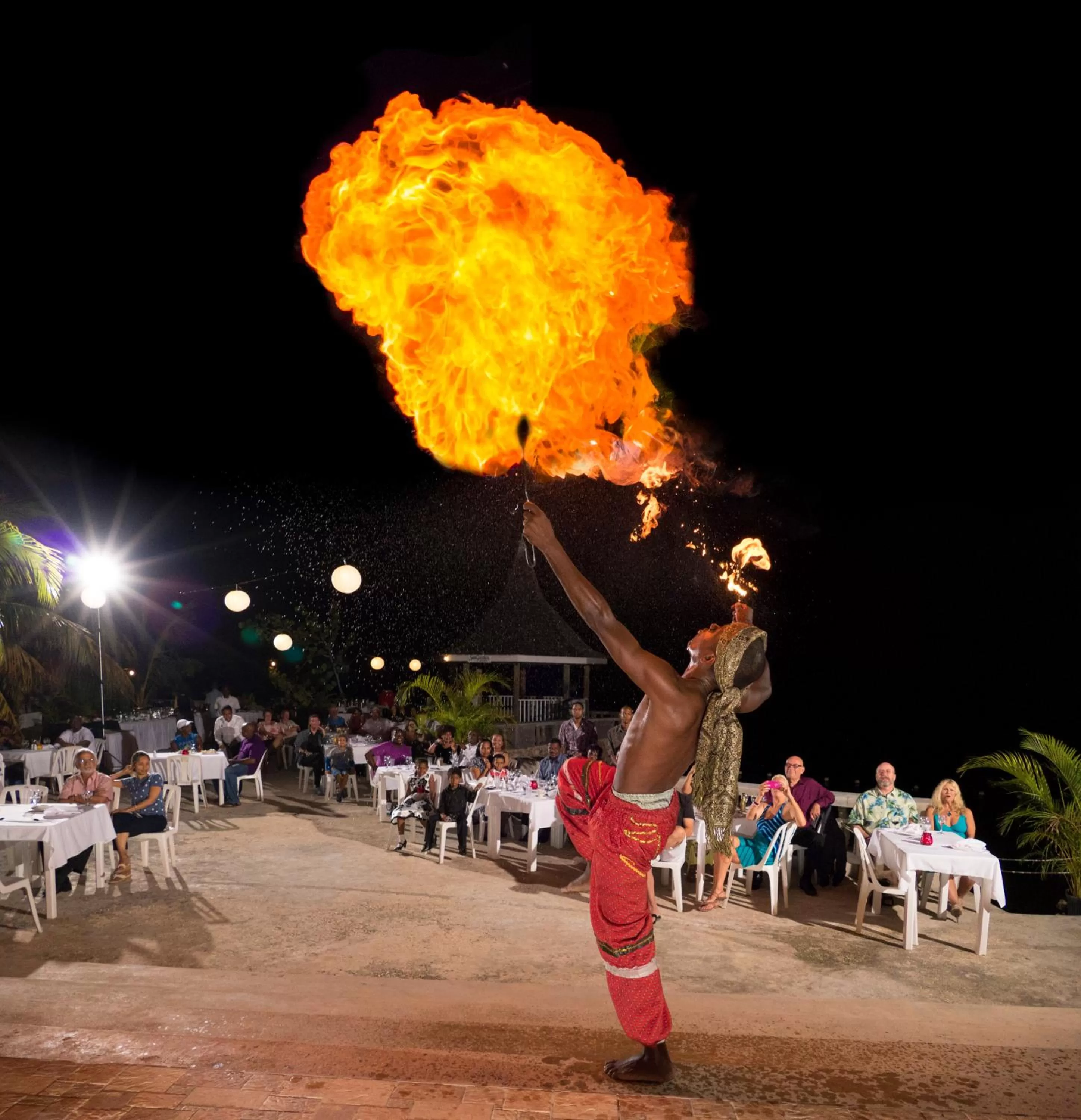 Evening entertainment in SeaGarden Beach Resort - All Inclusive