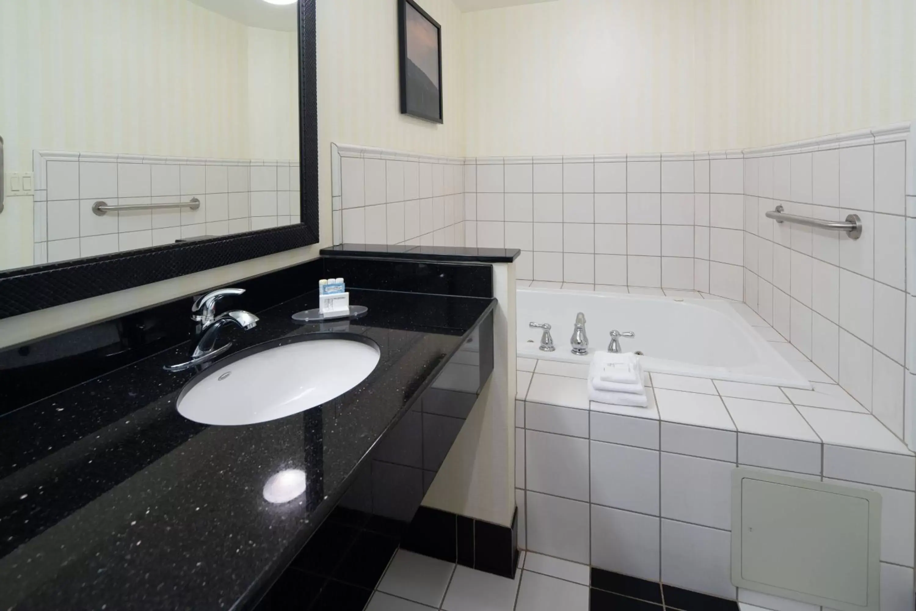 Photo of the whole room, Bathroom in Fairfield Inn & Suites Seattle Bremerton
