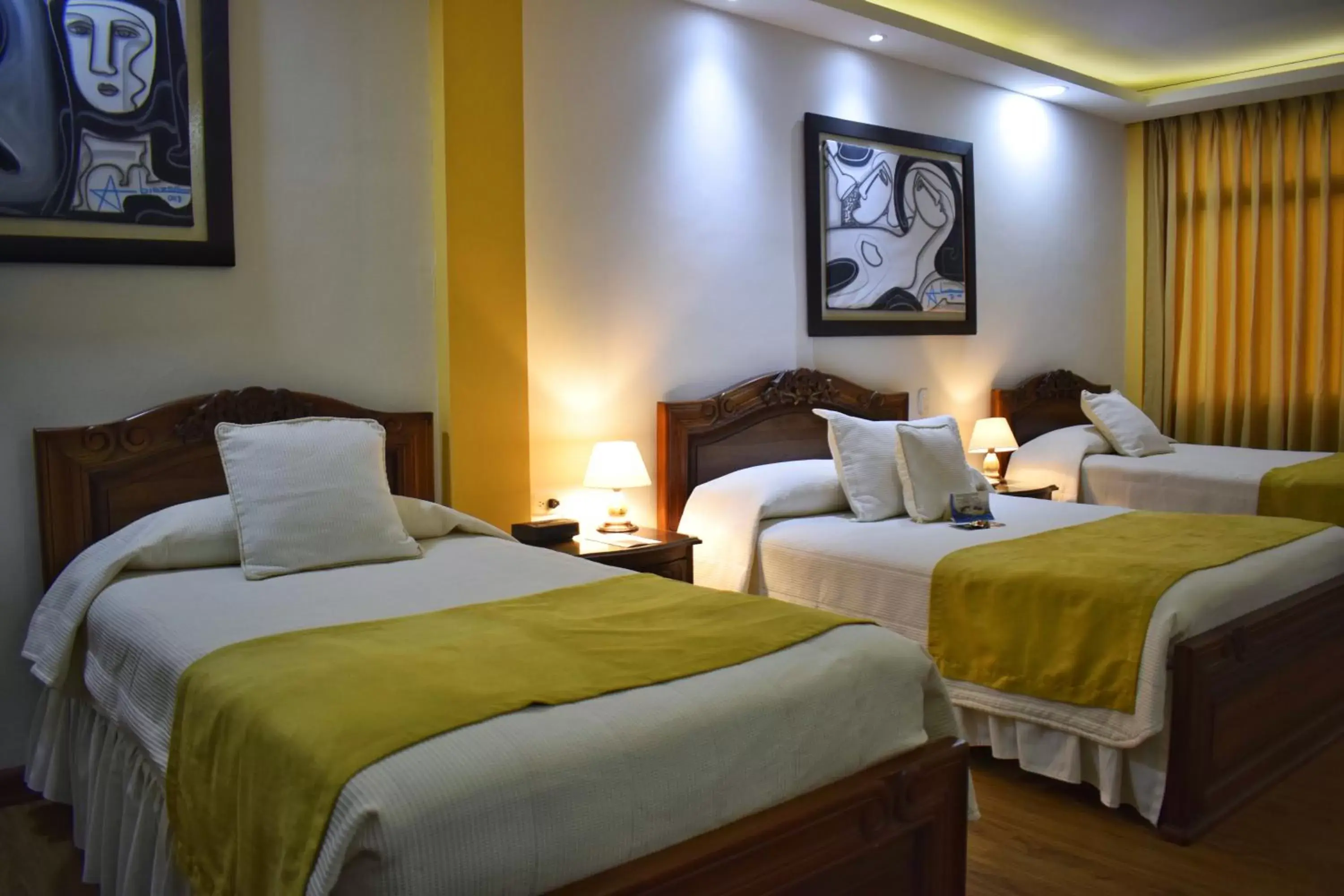 Bed in El Gran Hotel de Pereira