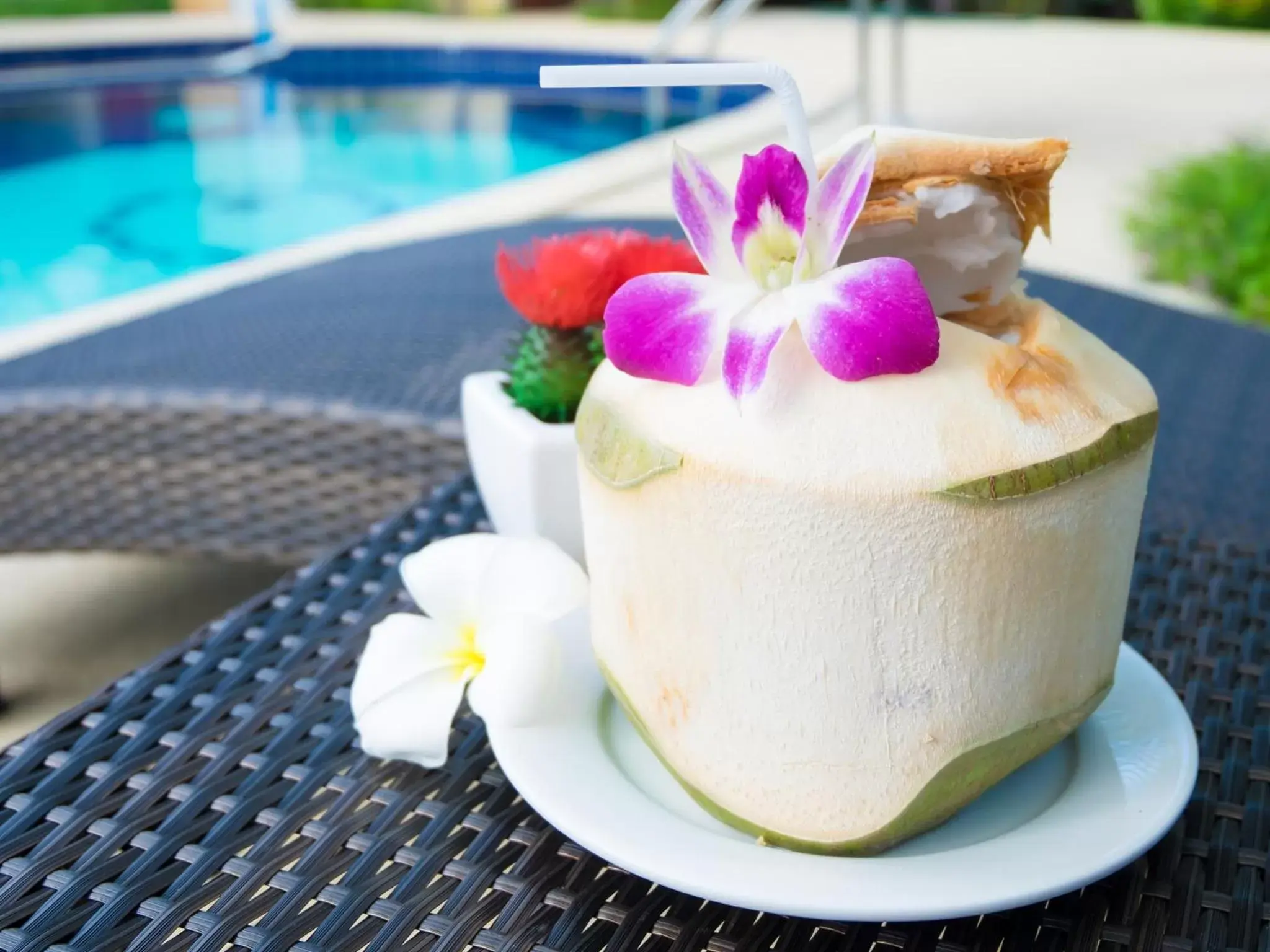 Pool view in Baan Chokdee Pai Resort Pool view in Baan Chokdee Pai Resort