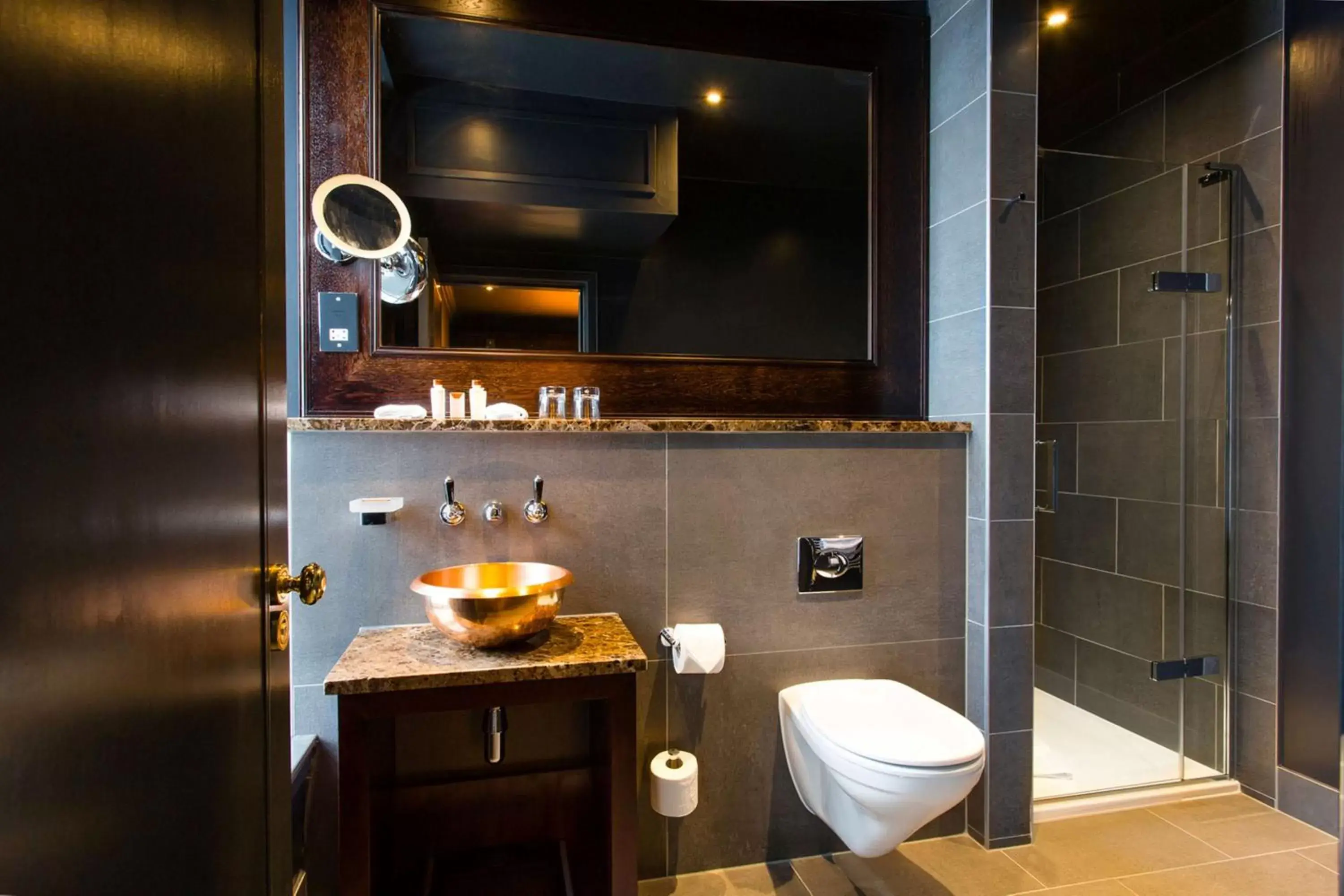 Bathroom in Waldorf Astoria Edinburgh - The Caledonian
