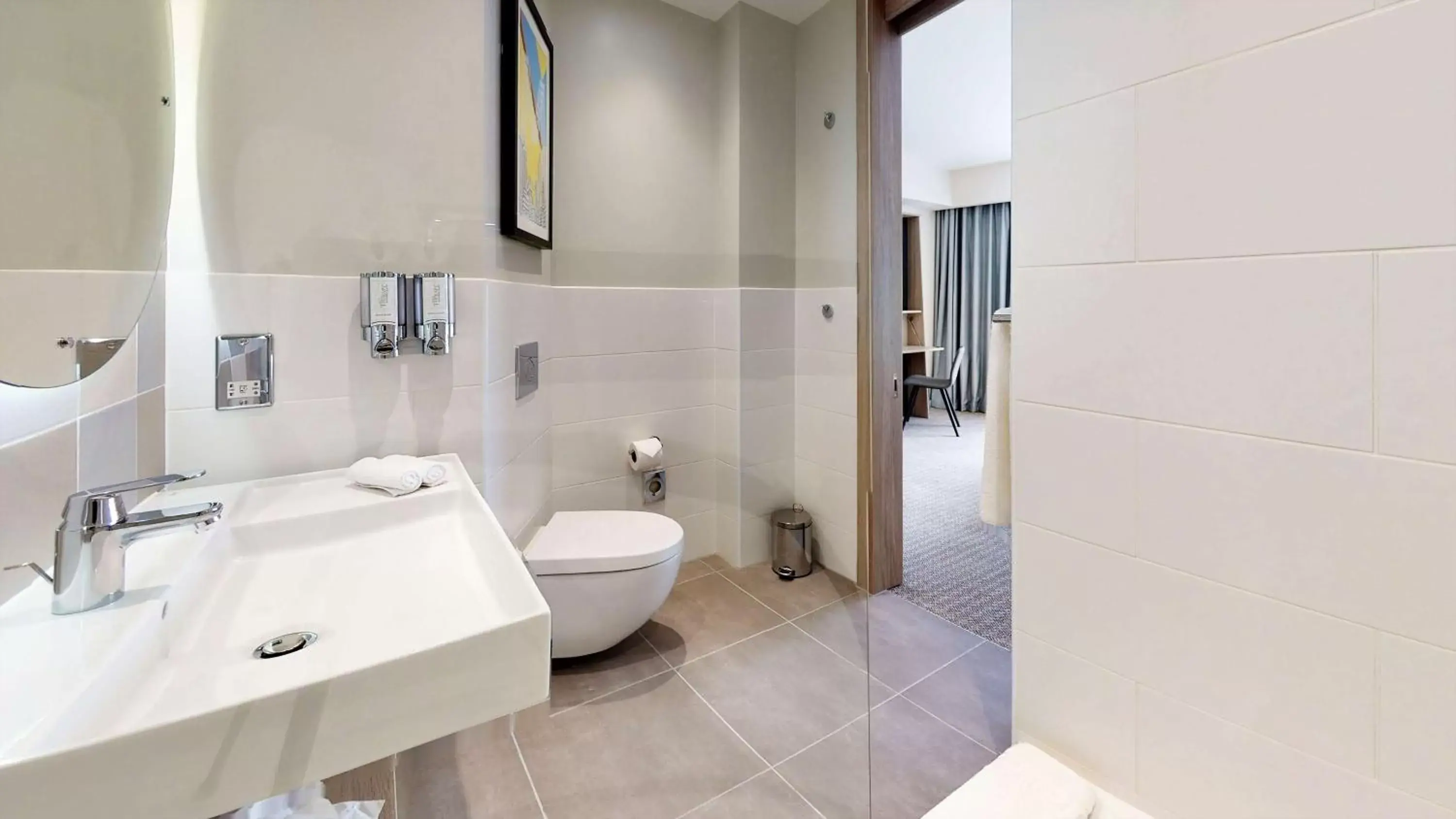 Bathroom in Hampton By Hilton Manchester Northern Quarter