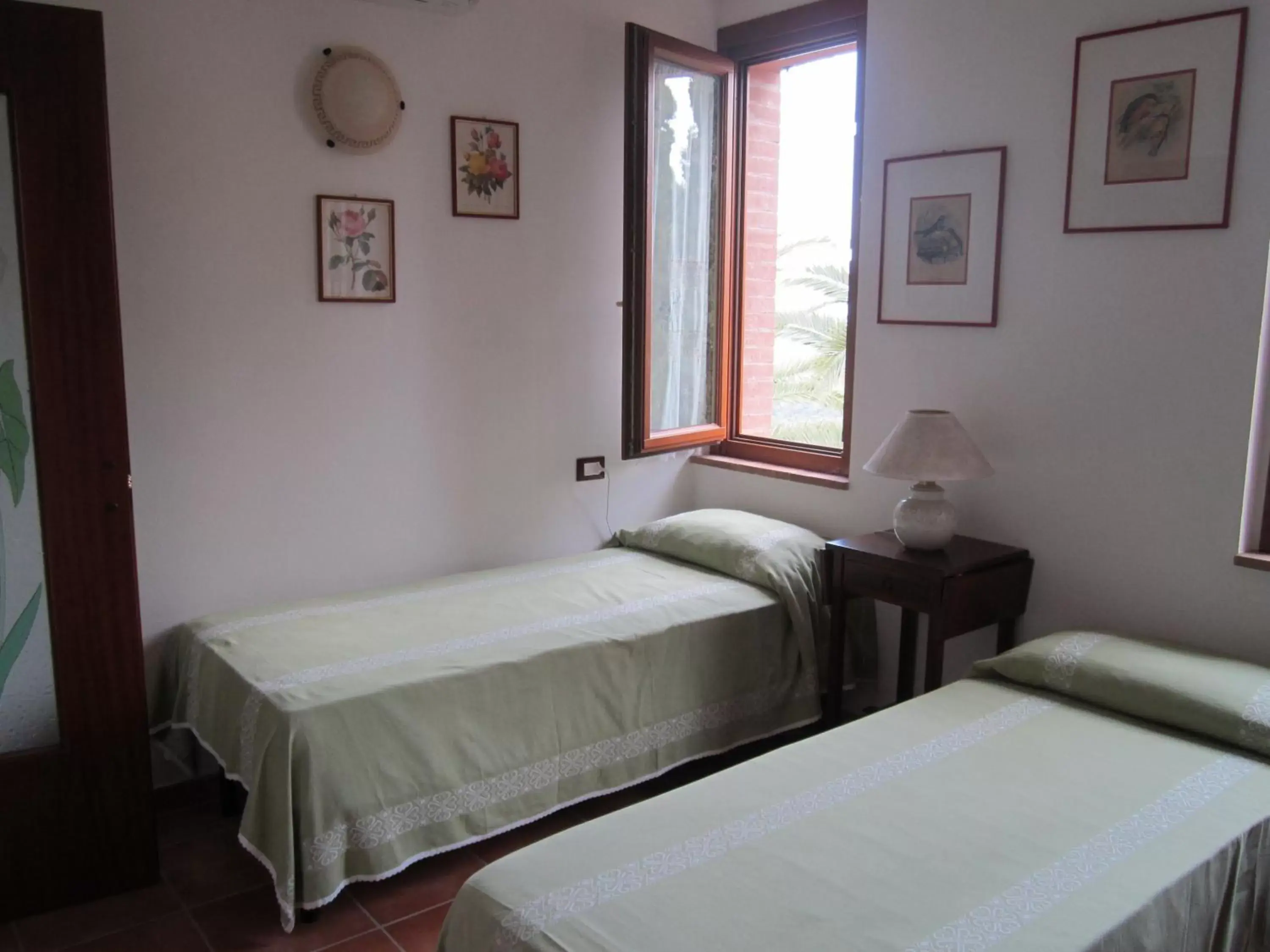 Bedroom, Bed in Madonna Del Poggio CAV