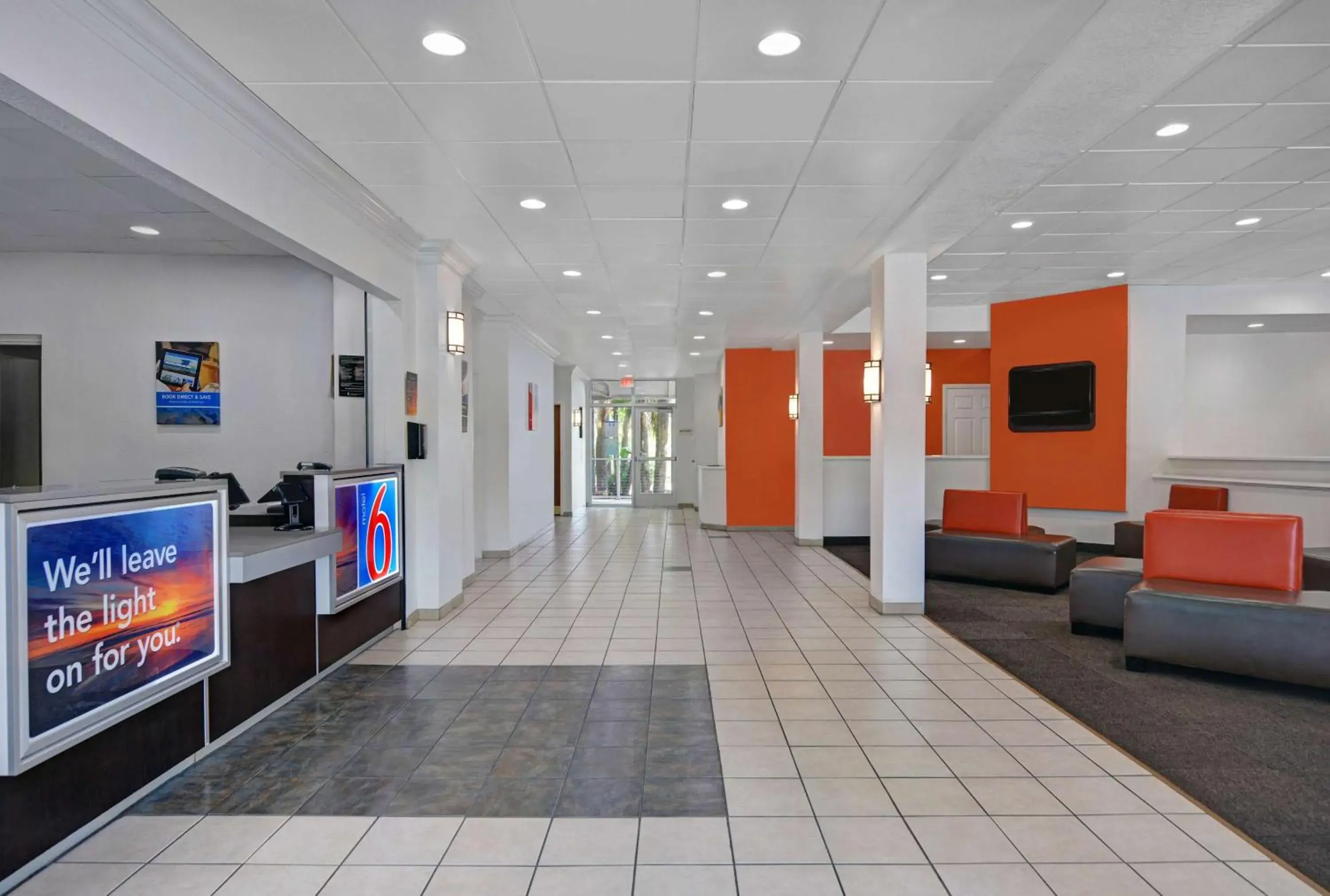 Lobby or reception in Motel 6-Cutler Bay, FL