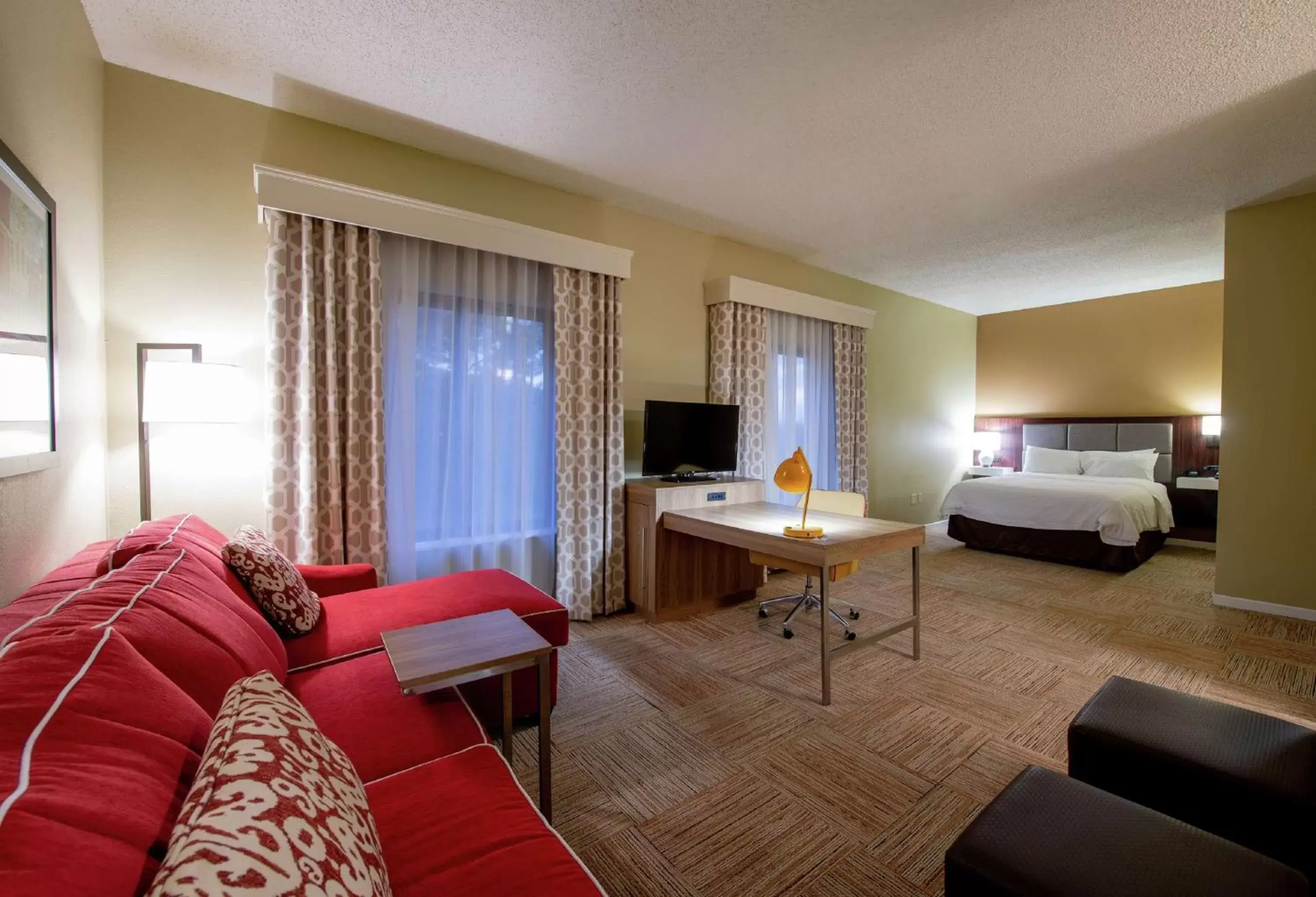 Bedroom, Bed in Hampton Inn and Suites Lafayette Bedroom, Bed in Hampton Inn and Suites Lafayette