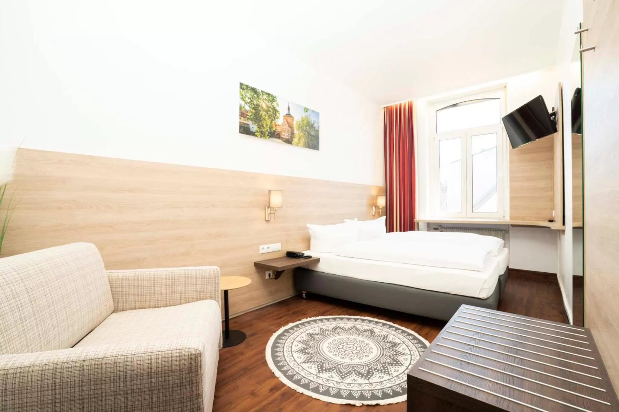 Photo of the whole room, Bed in Hotel National