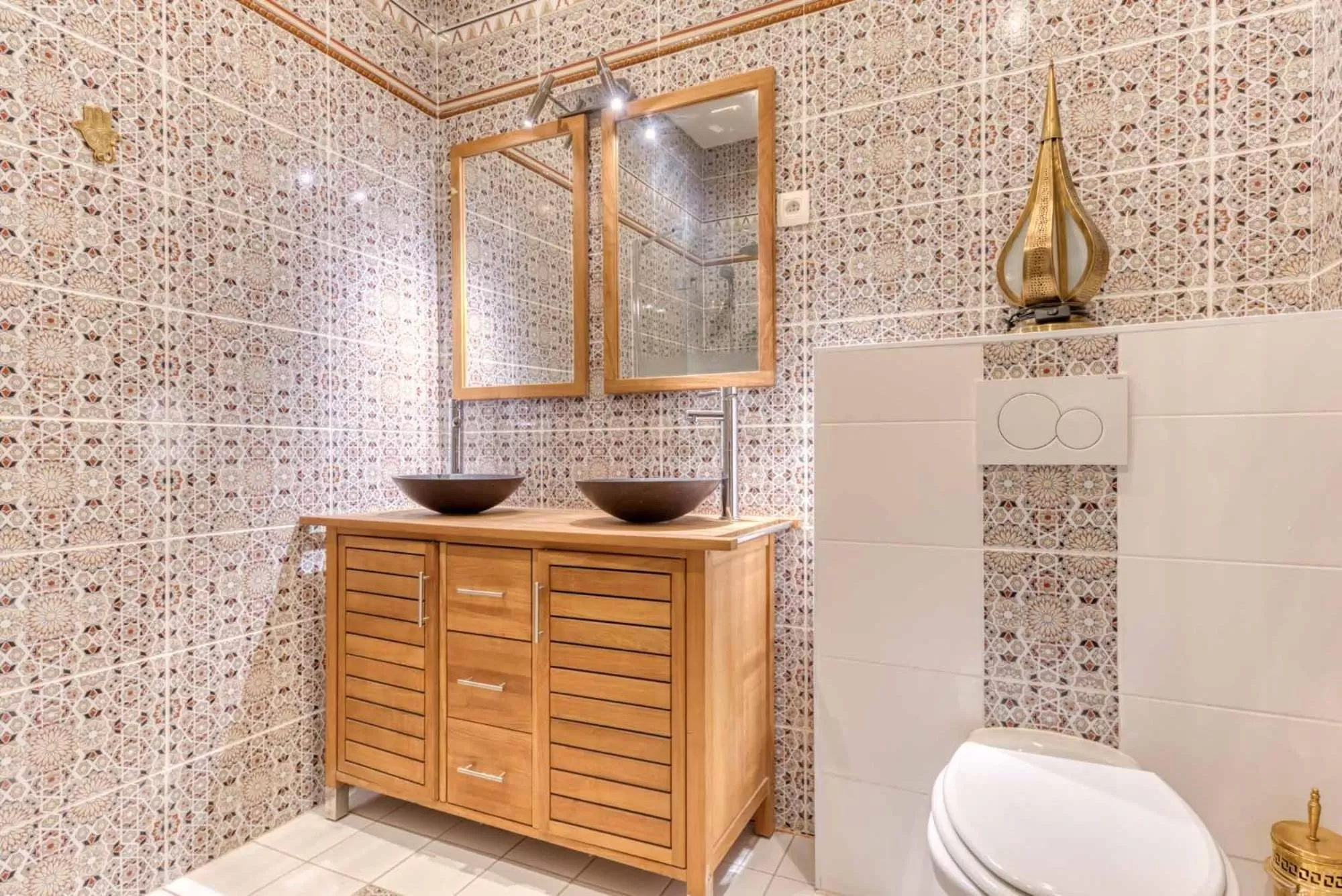 Bathroom in Ryad Mogador Liège