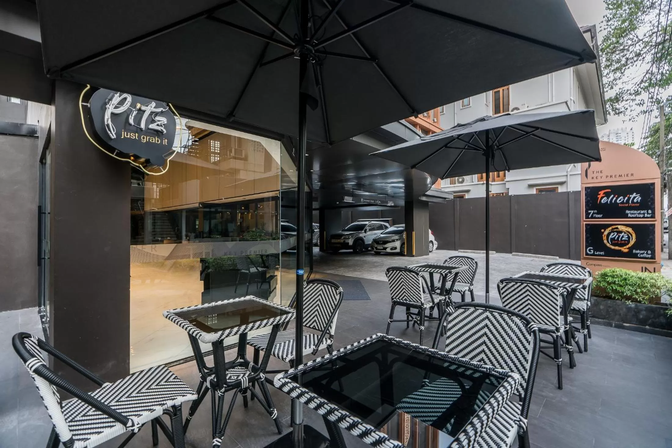 Patio in The Key Premier Hotel Sukhumvit Bangkok