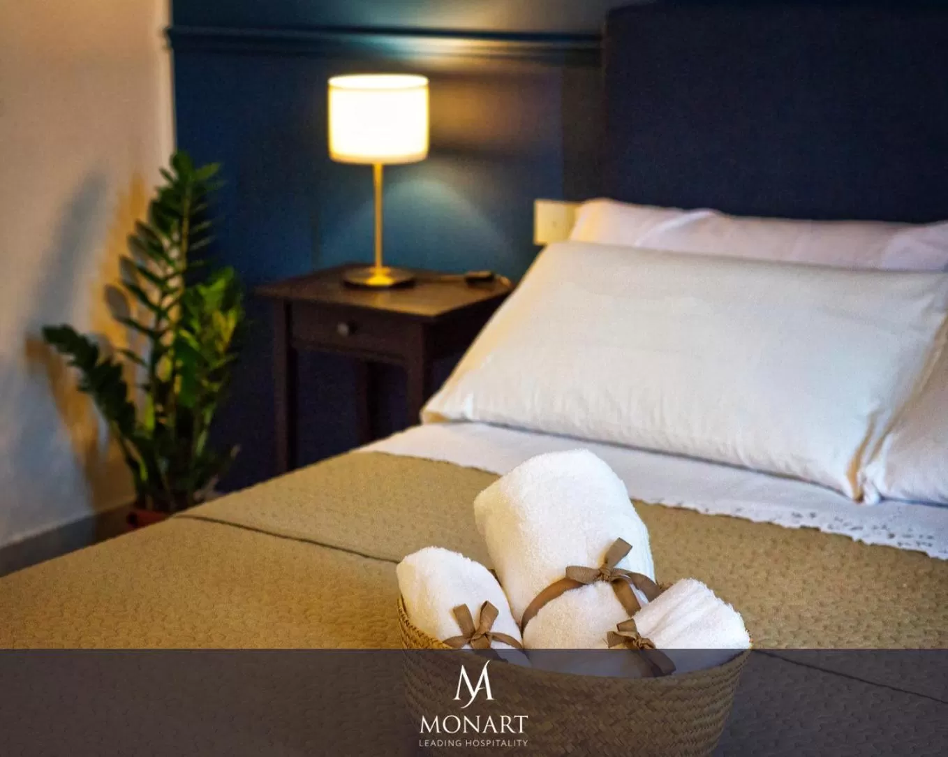 Bed in MONART HOSPITALITY Cavour