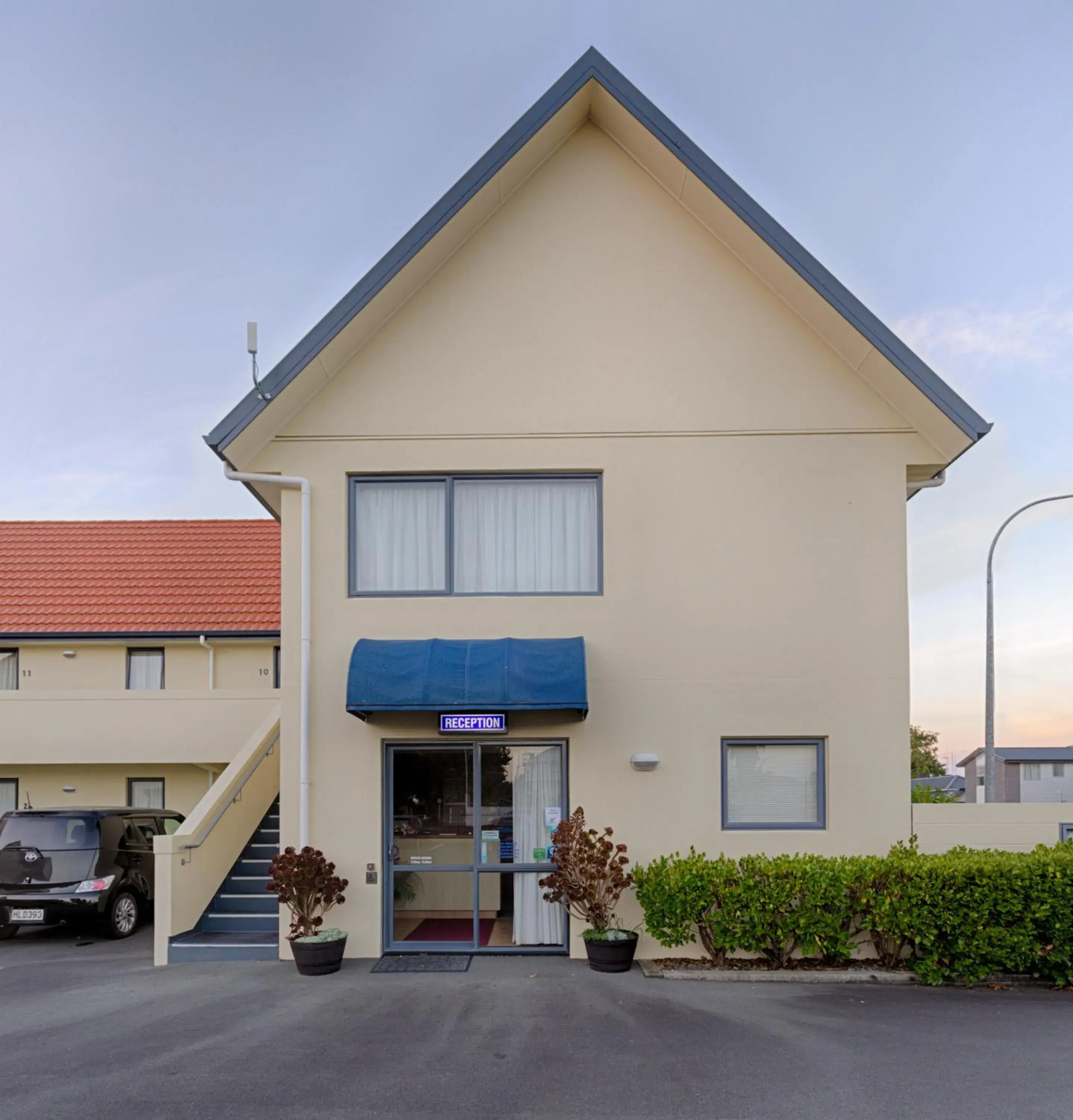 Facade/entrance, Property Building in Bella Vista Motel Hamilton