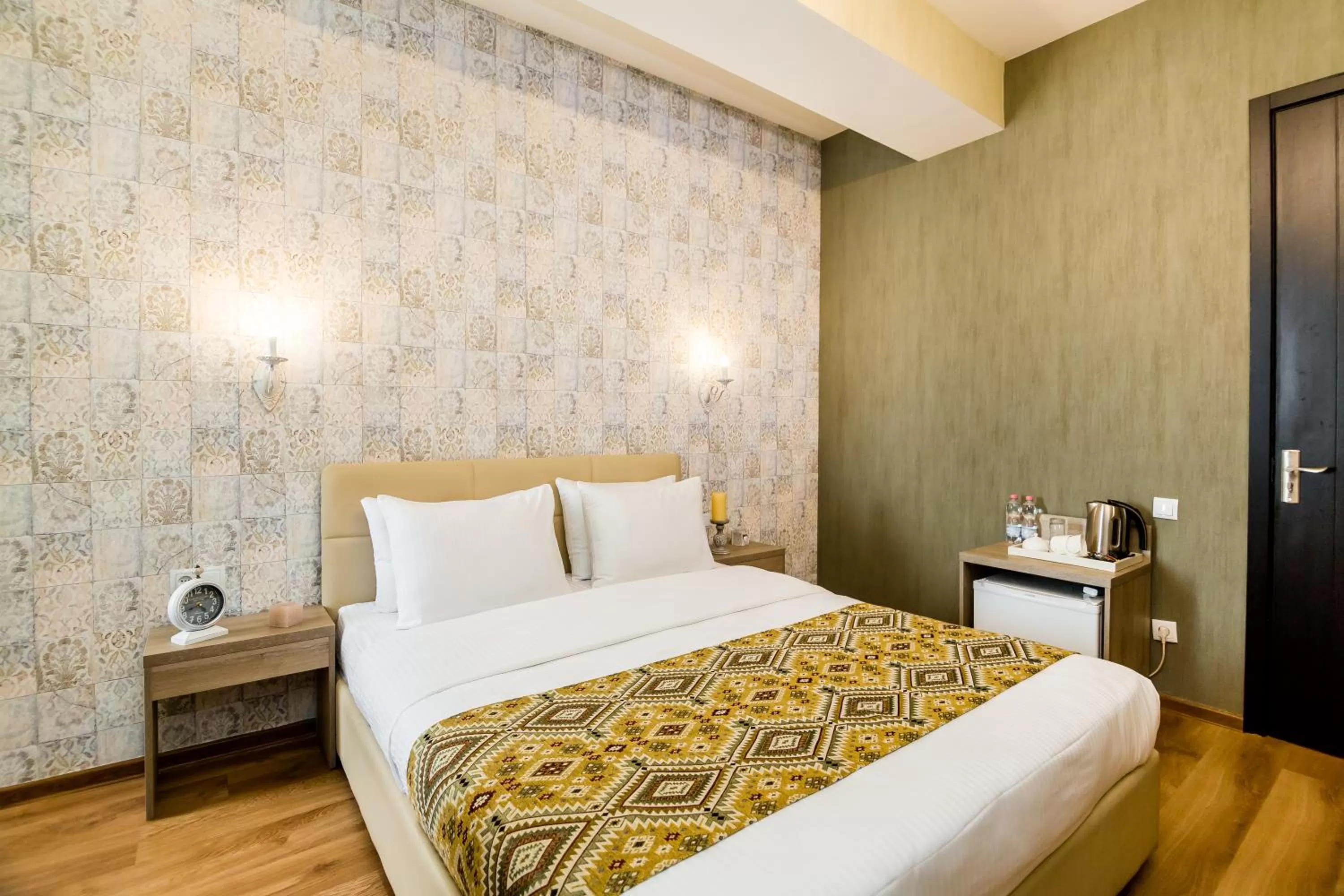 Photo of the whole room, Bed in Hotel Diamond