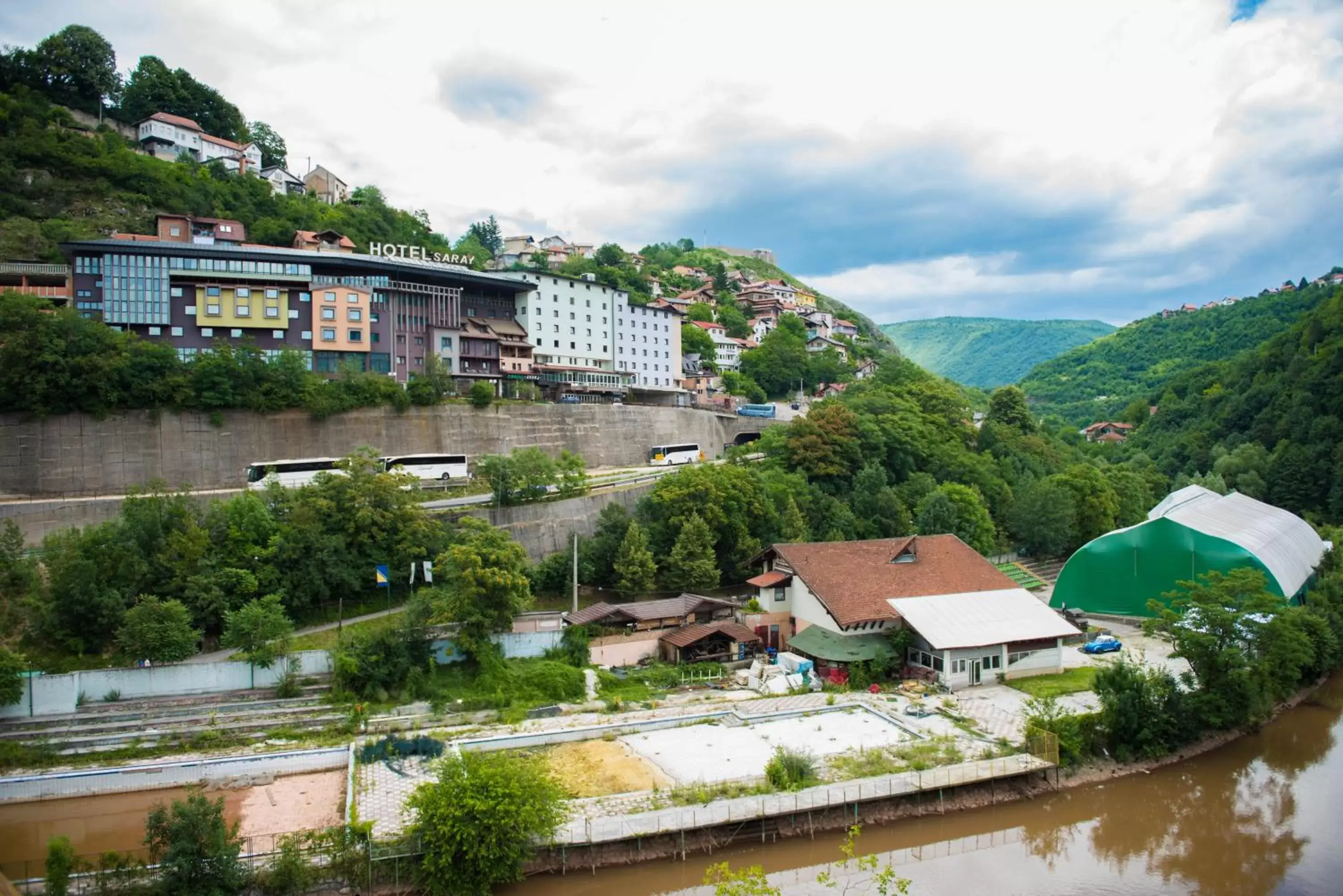 Leader apartment Leader apartment