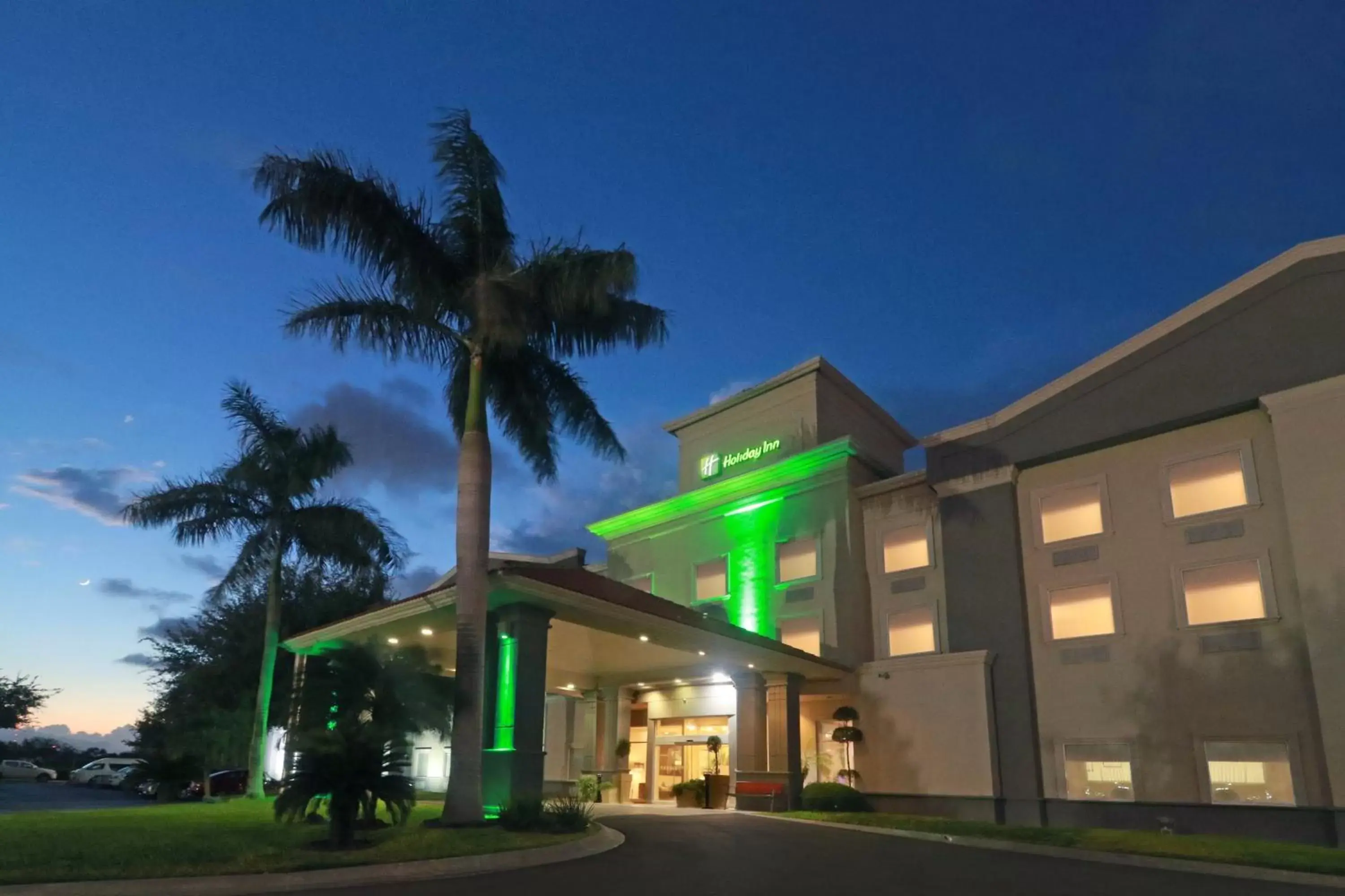 Property Building in Holiday Inn Reynosa Industrial Poniente, an IHG Hotel