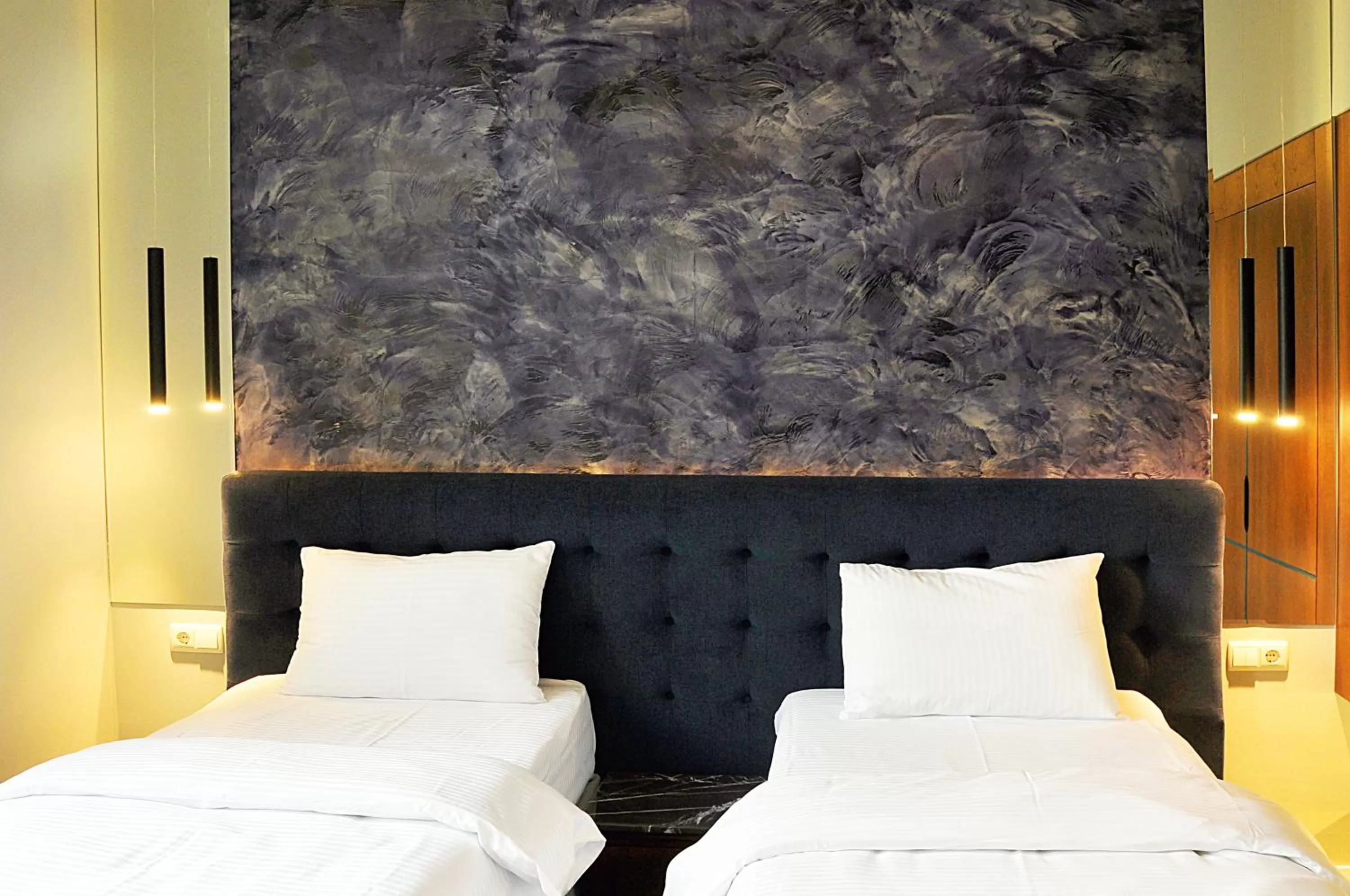 Bedroom, Bed in River View Hotel Tbilisi