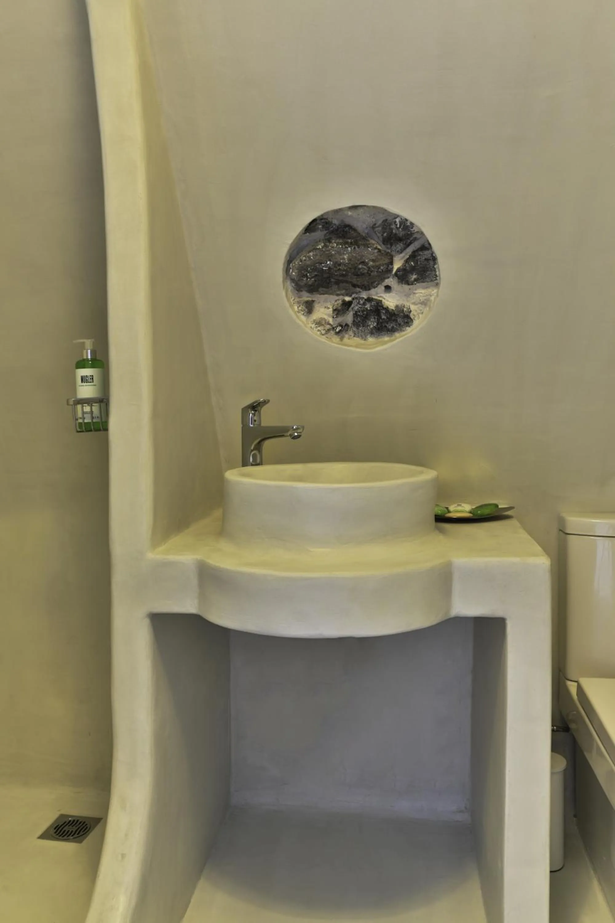 Bathroom in Trieris Villa & Suites