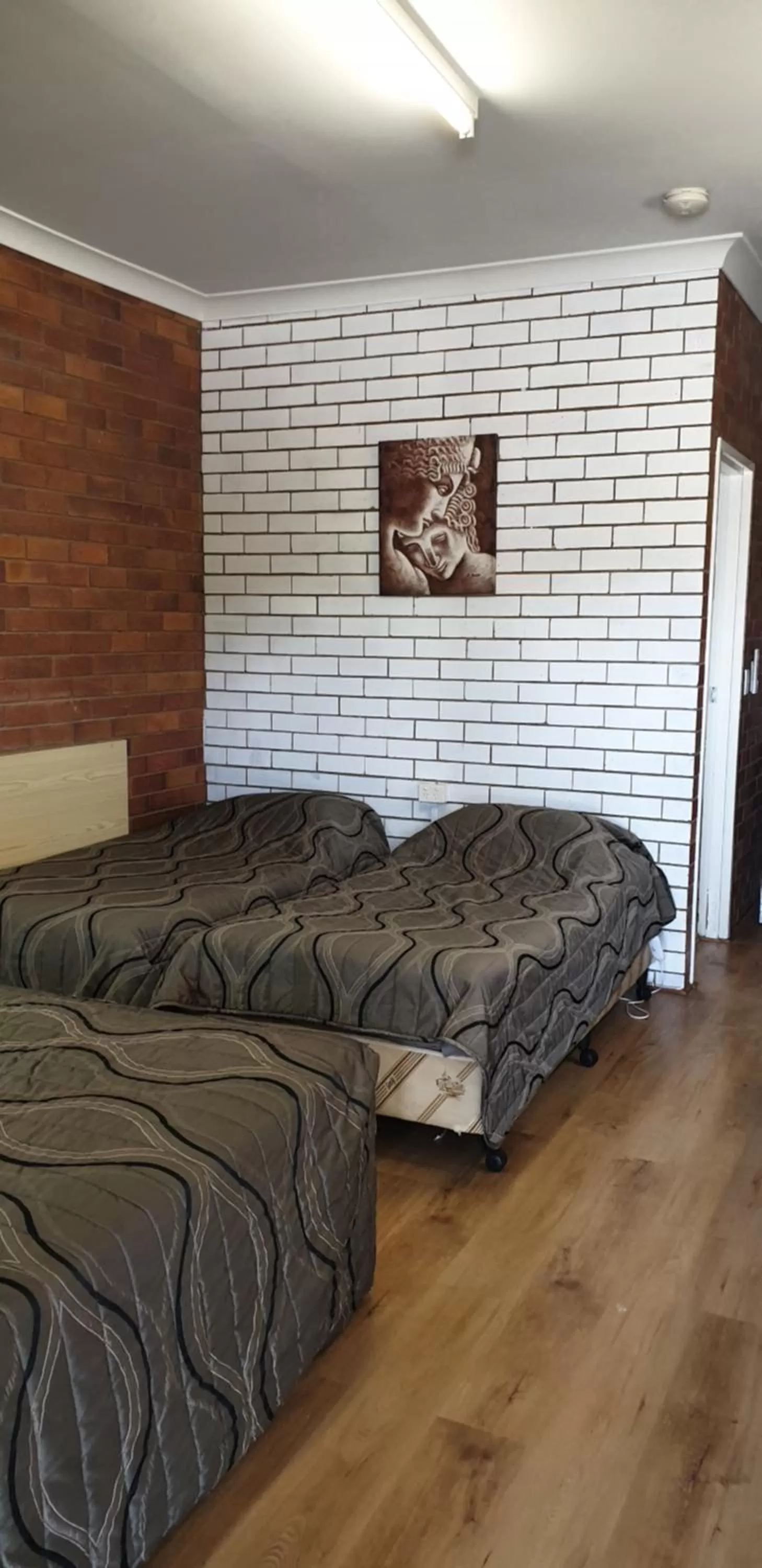 Bed in Glen Innes Lodge Motel