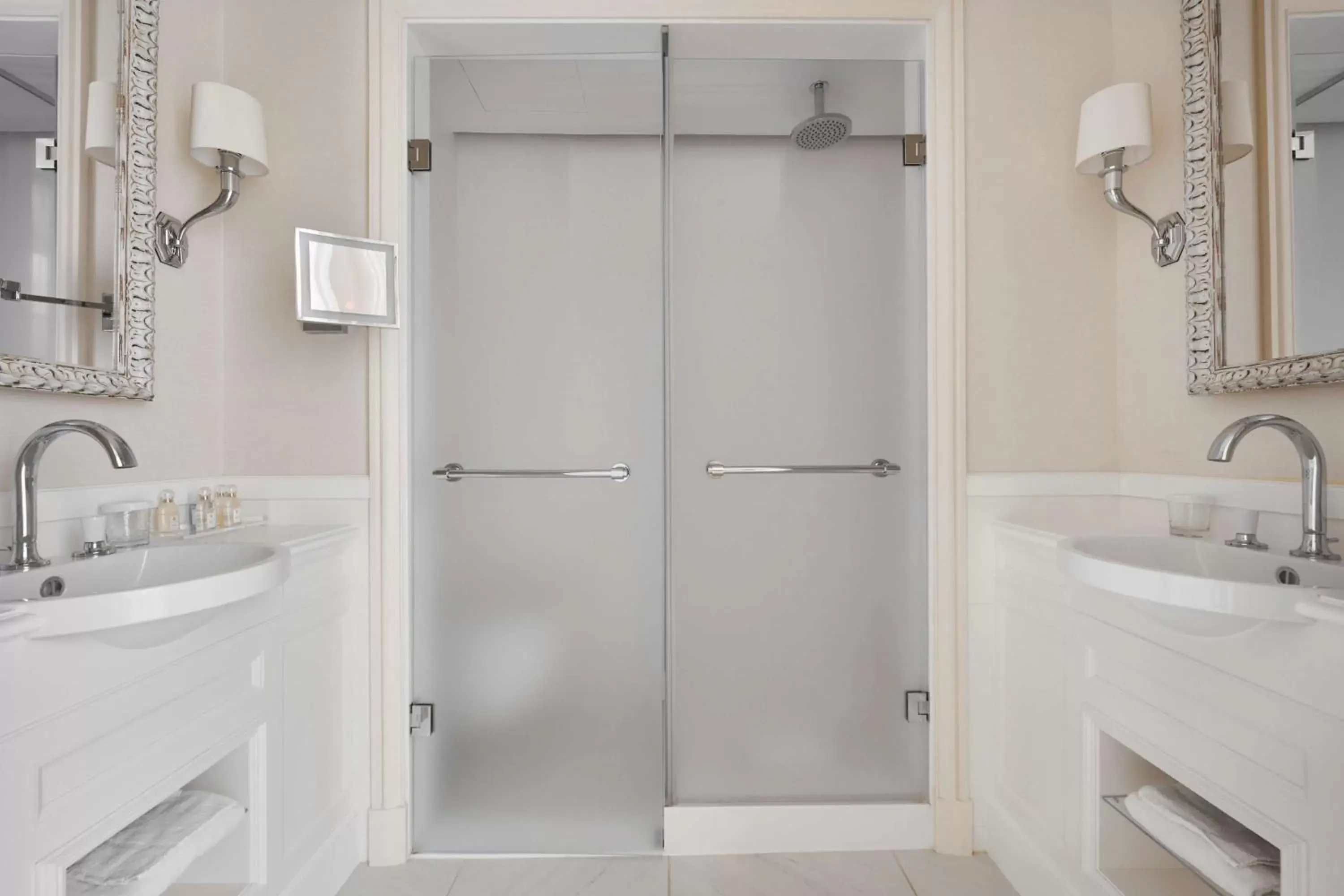 Bathroom in Hôtel du Palais Biarritz, in The Unbound Collection by Hyatt