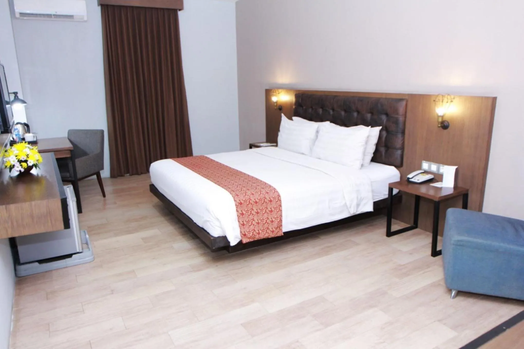 Bed in Grand Kangen Hotel Urip Sumoharjo
