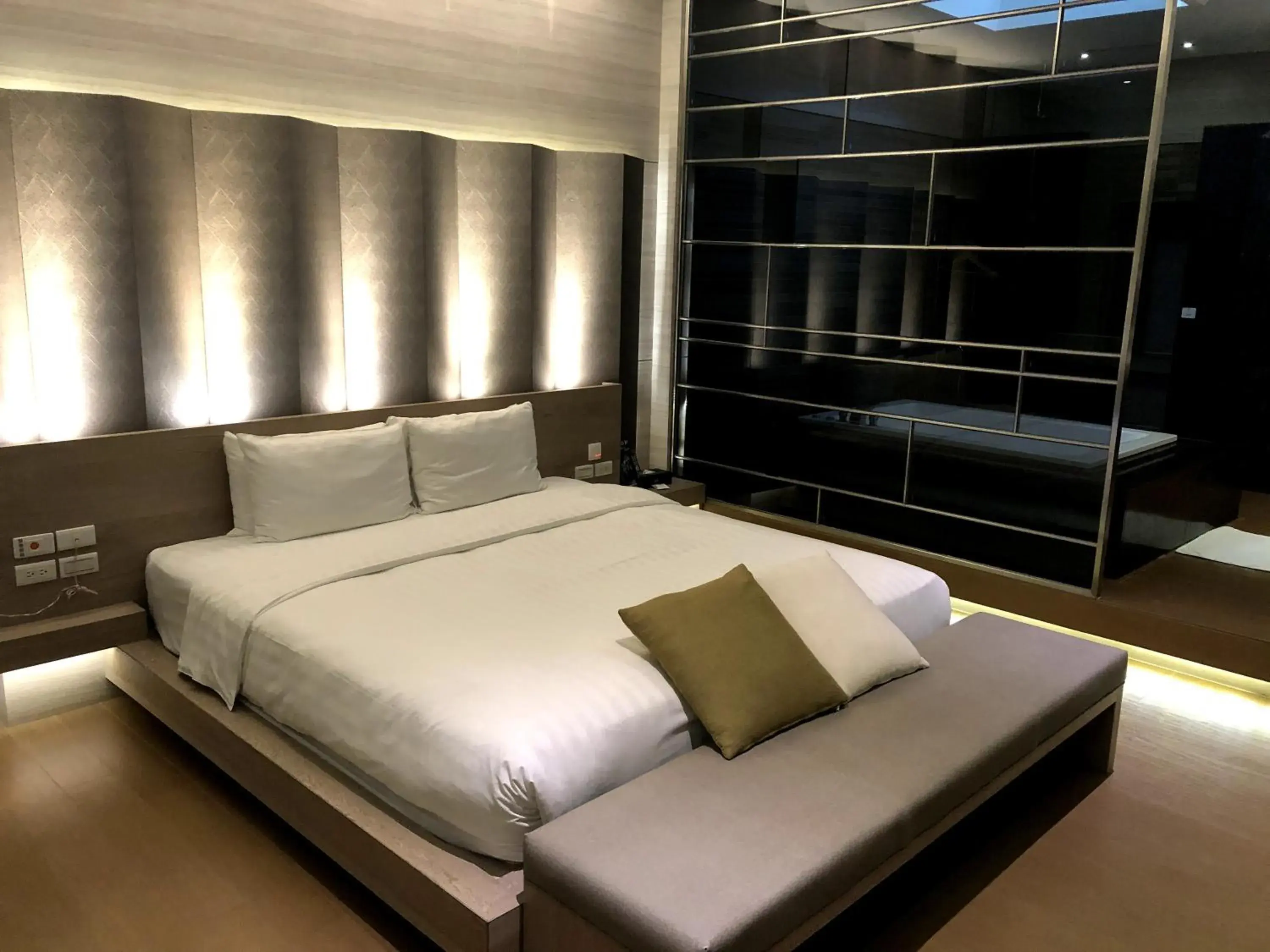 Bed in H Villa Inn