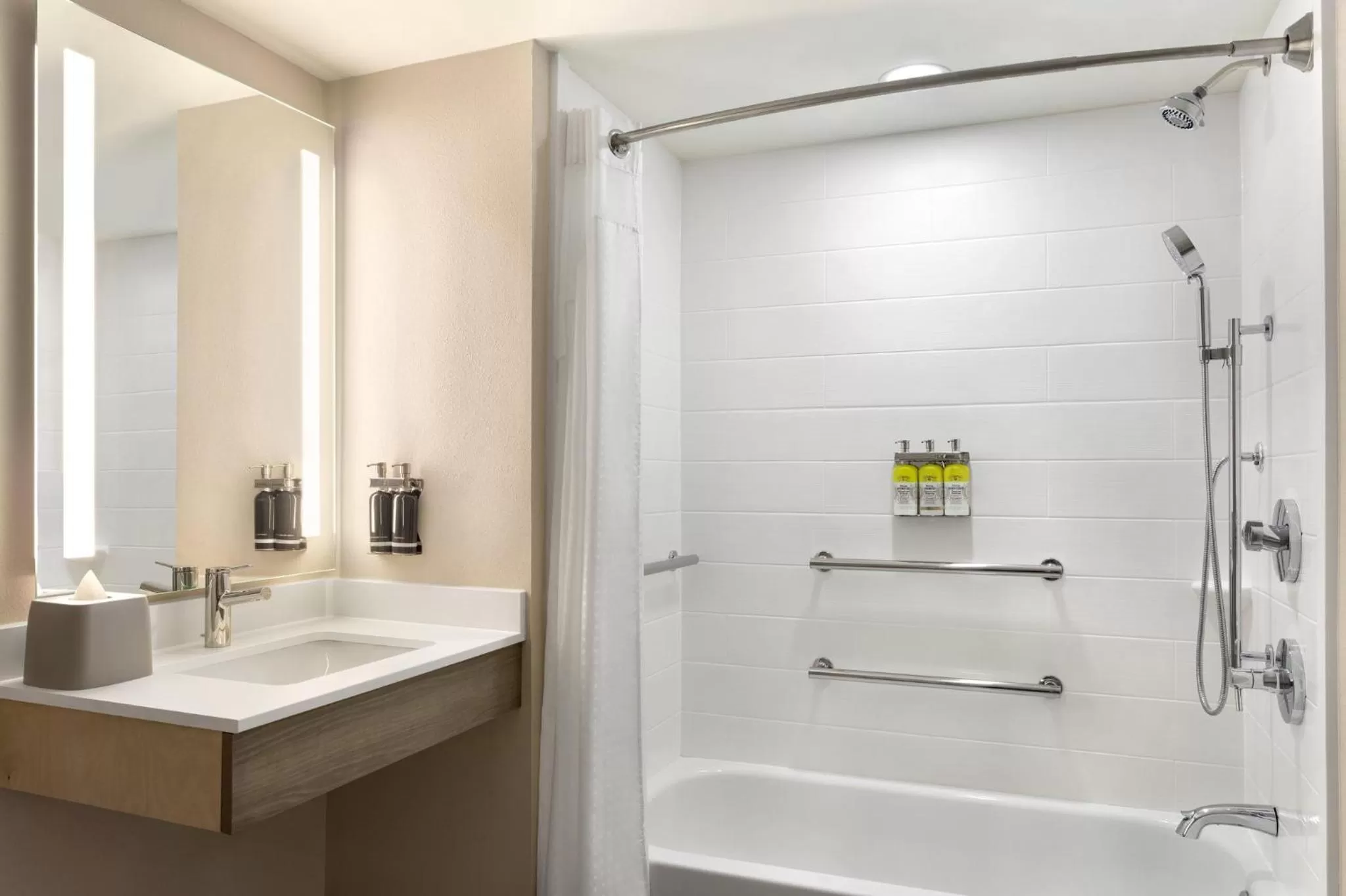 Bathroom in Holiday Inn Express Hotel & Suites Fort Pierce West by IHG
