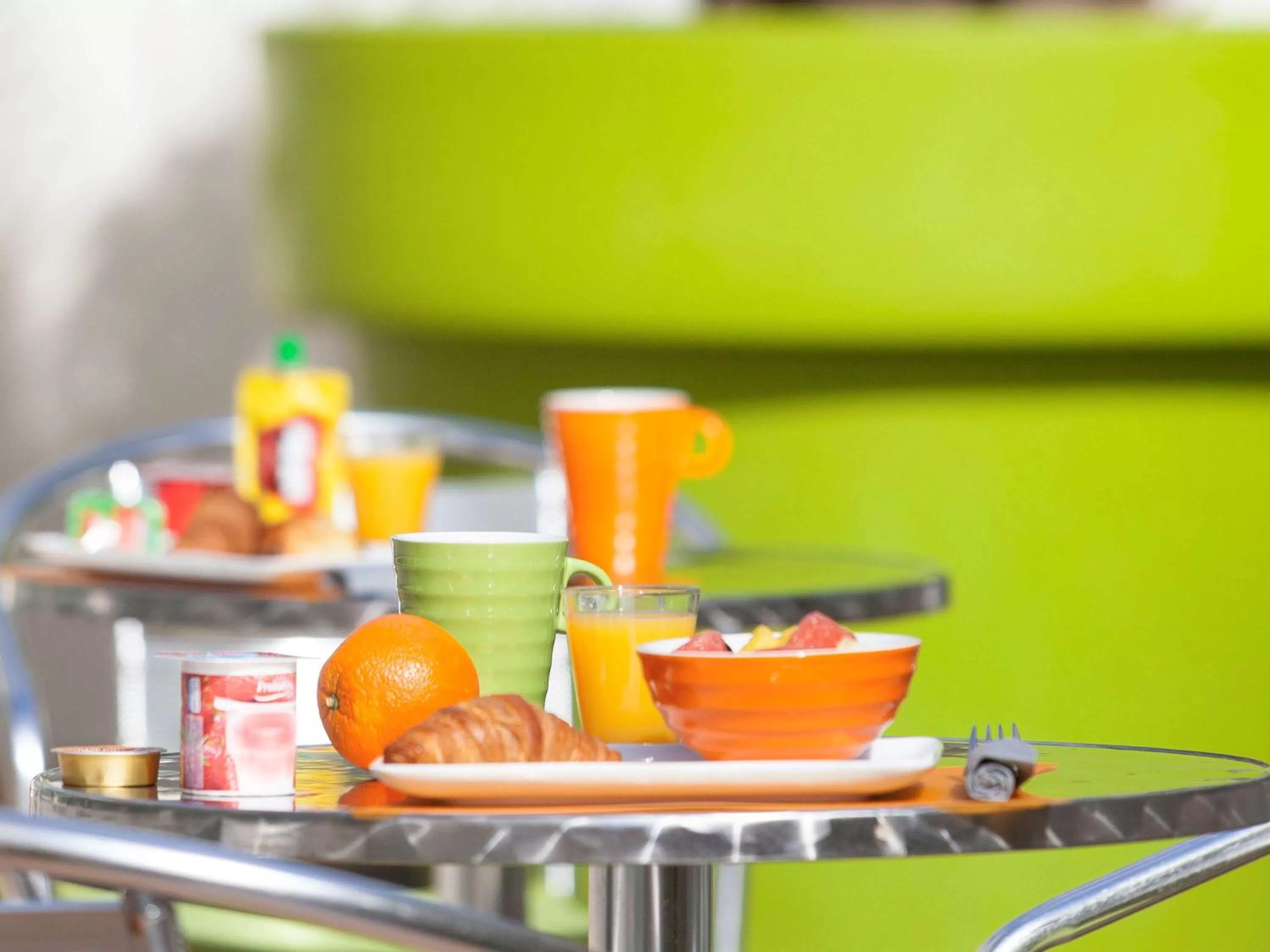 Restaurant/places to eat in ibis Styles Saumur Gare Centre