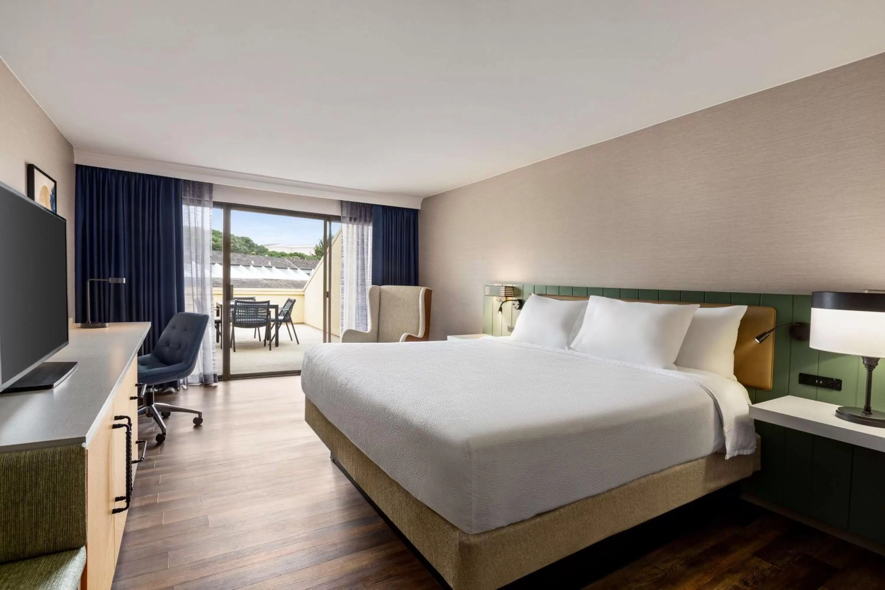 Bed in Hilton Garden Inn Monterey