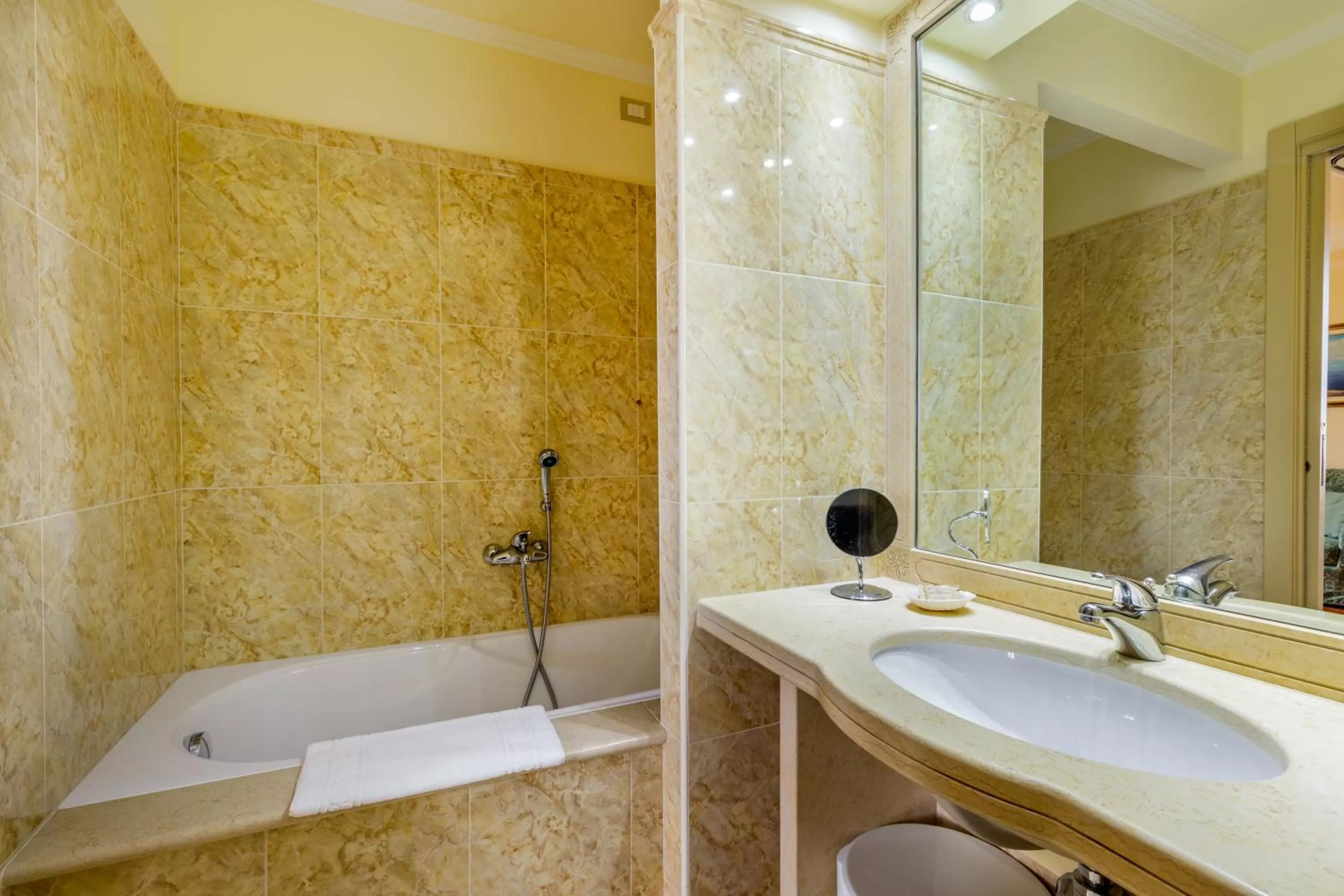 Superior Triple Room in Hotel Panorama