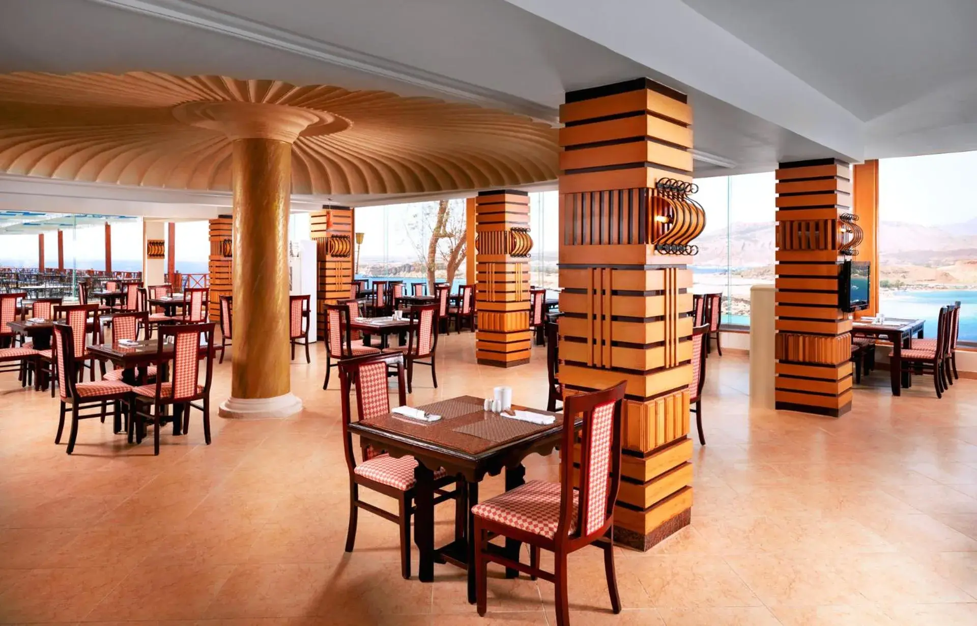 Restaurant/Places to Eat in Albatros Sharm Resort - By Pickalbatros