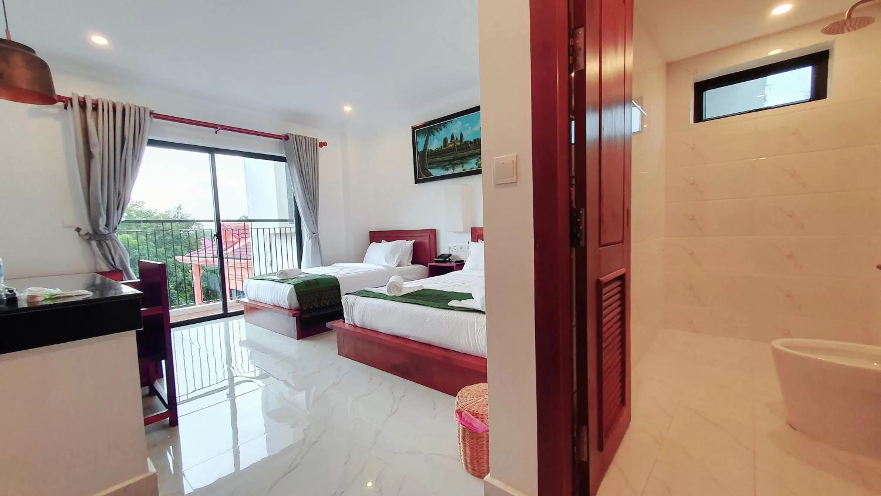 Bathroom in Long Night Siem Reap Hotel