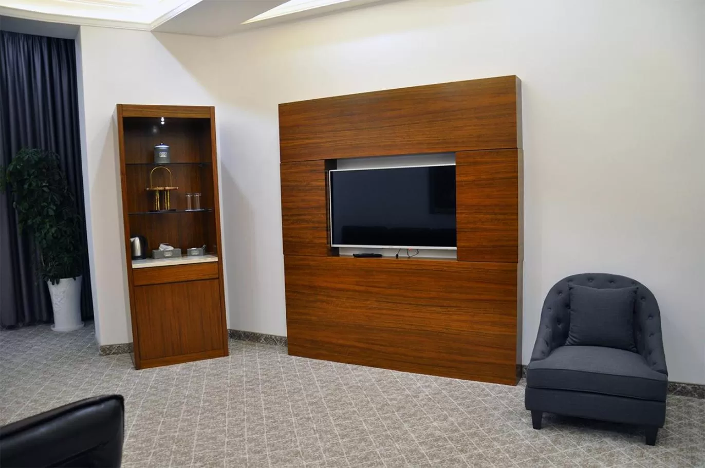 Parliament Palace Hotel