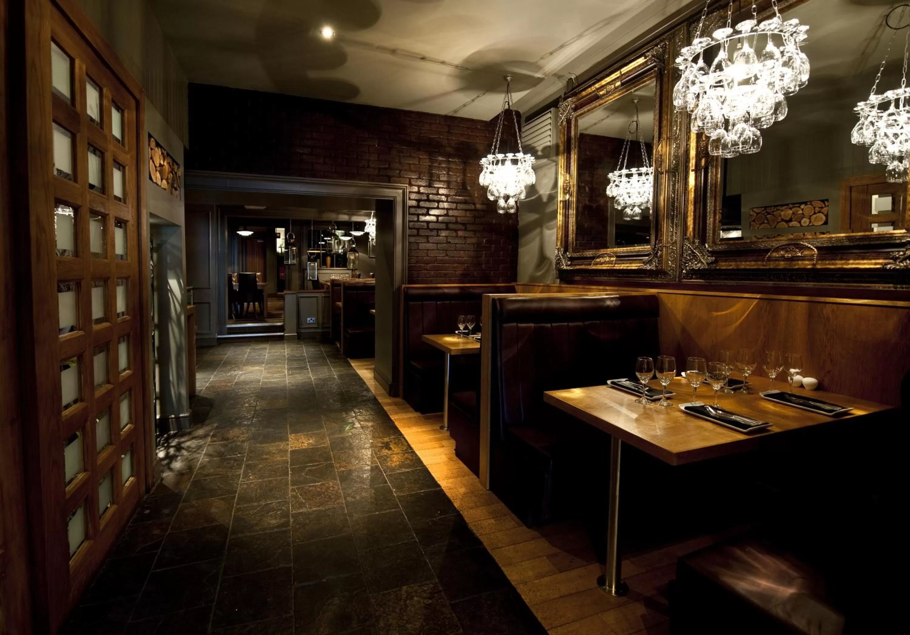 Restaurant/places to eat in The Crown Hotel Bawtry-Doncaster