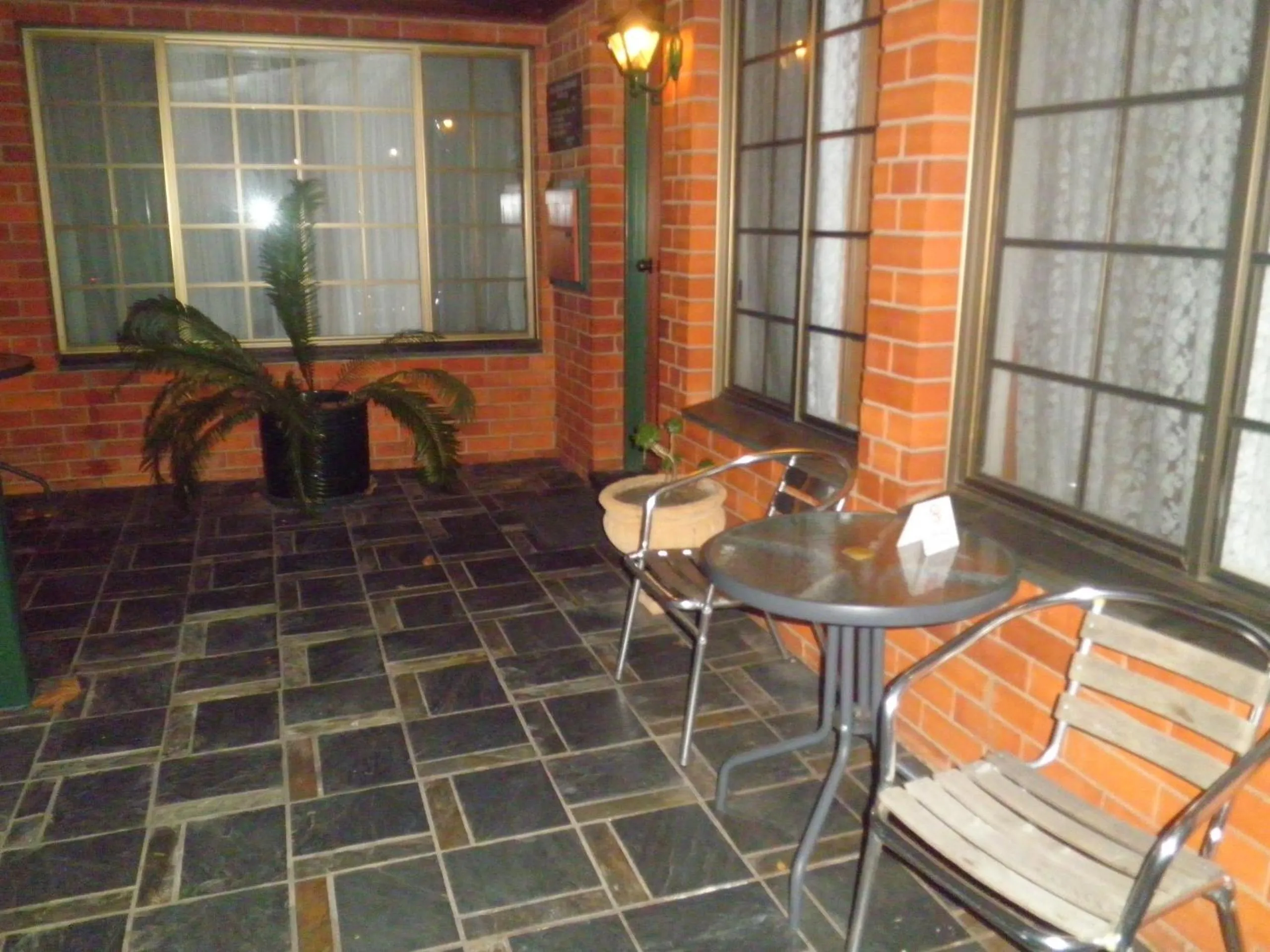 Balcony/Terrace in Poet's Recall Motel