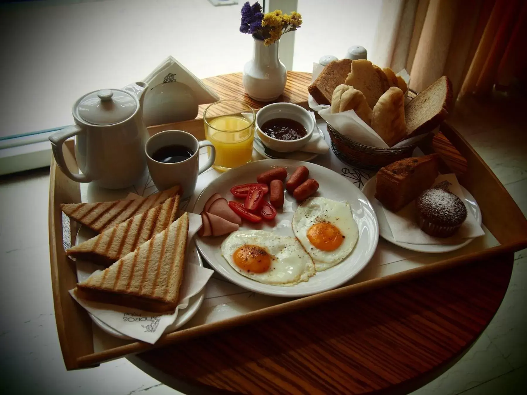 Breakfast in Alexandros