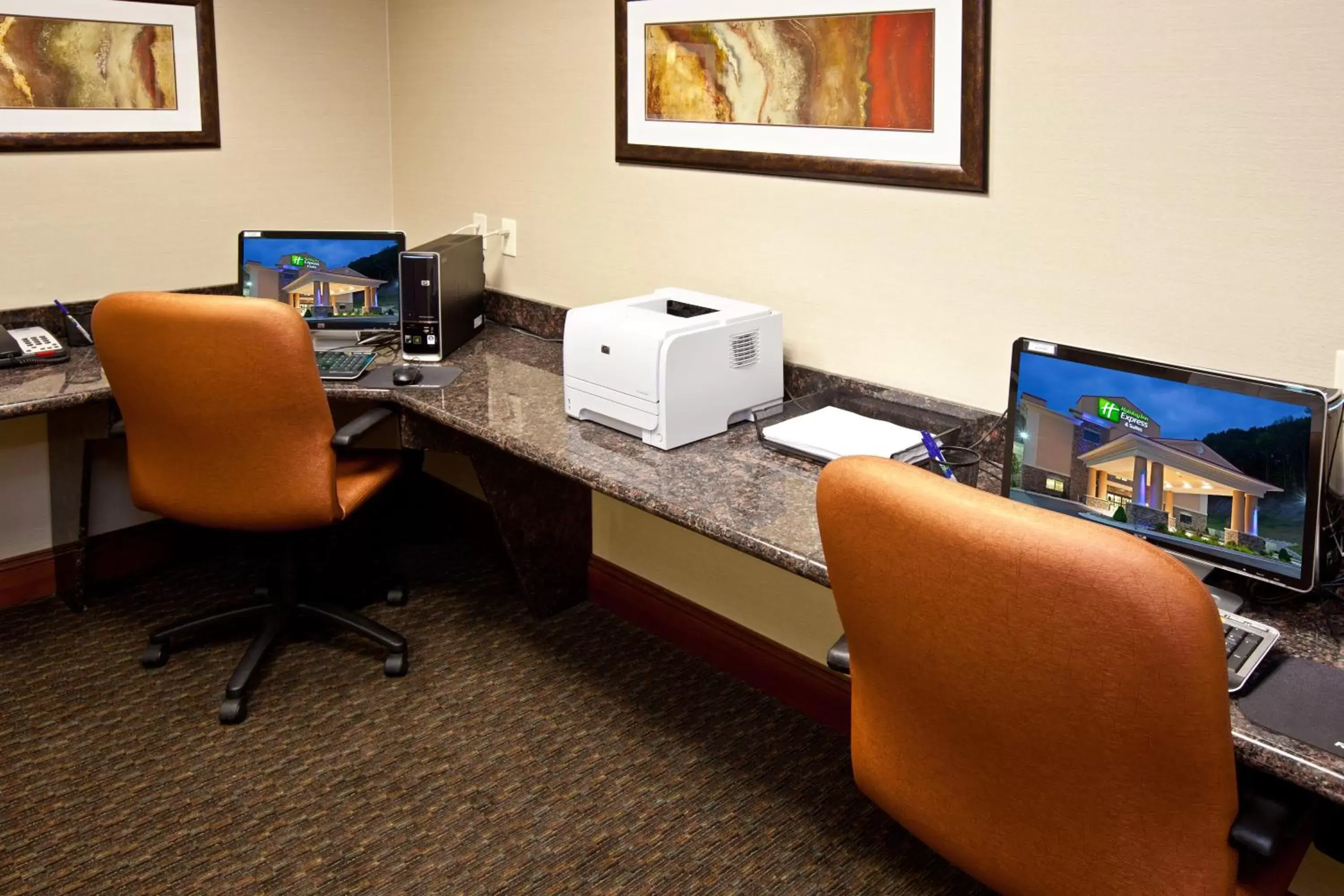 Other, Business Area/Conference Room in Holiday Inn Express & Suites Ripley, an IHG Hotel