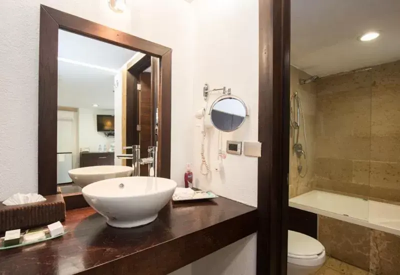 Toilet, Bathroom in Colombe Hotel Boutique