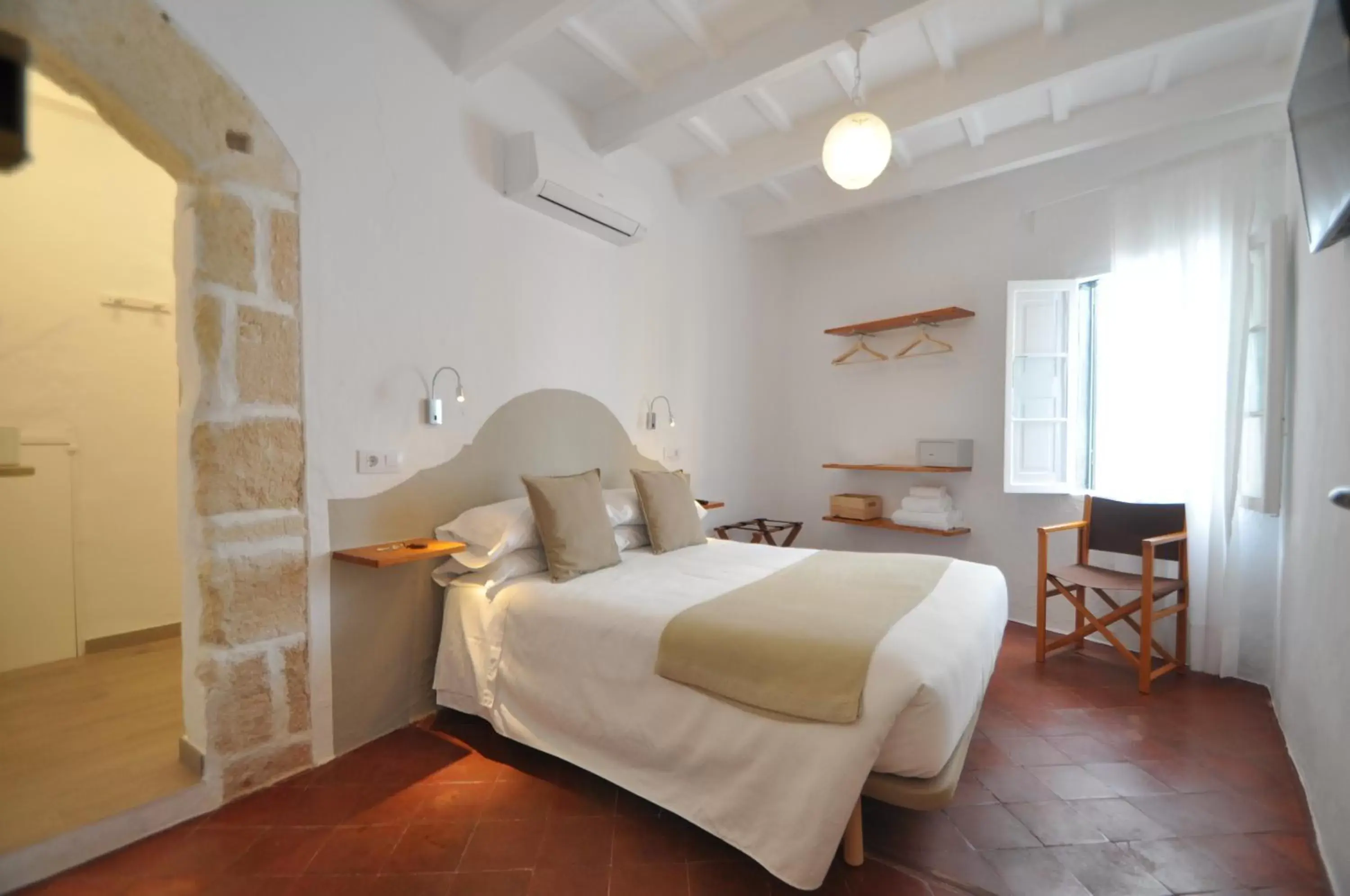 Photo of the whole room, Bed in Port Antic Ciutadella by My Rooms Hotels