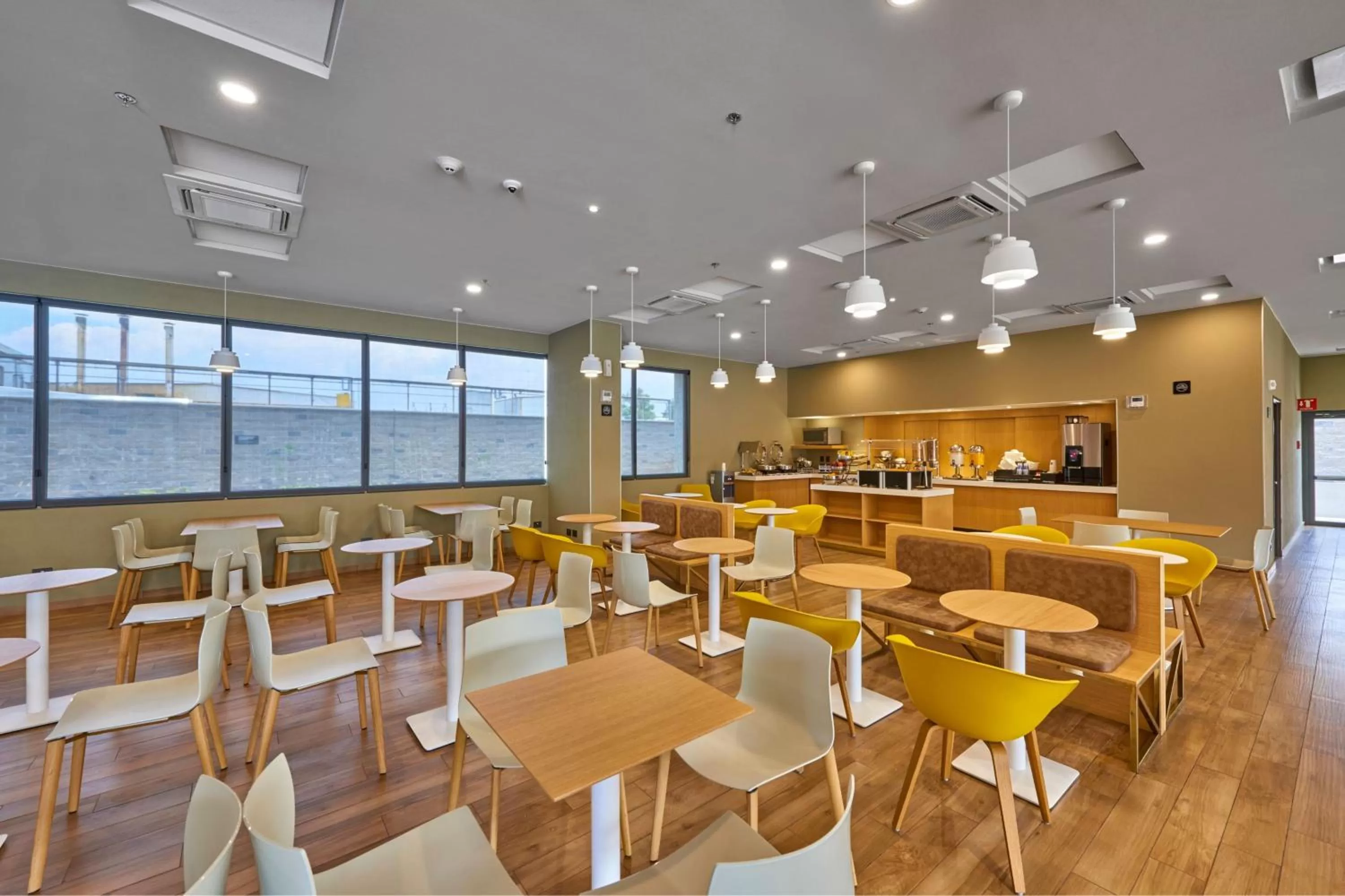 Breakfast in City Express Plus by Marriott Leon Centro de Convenciones