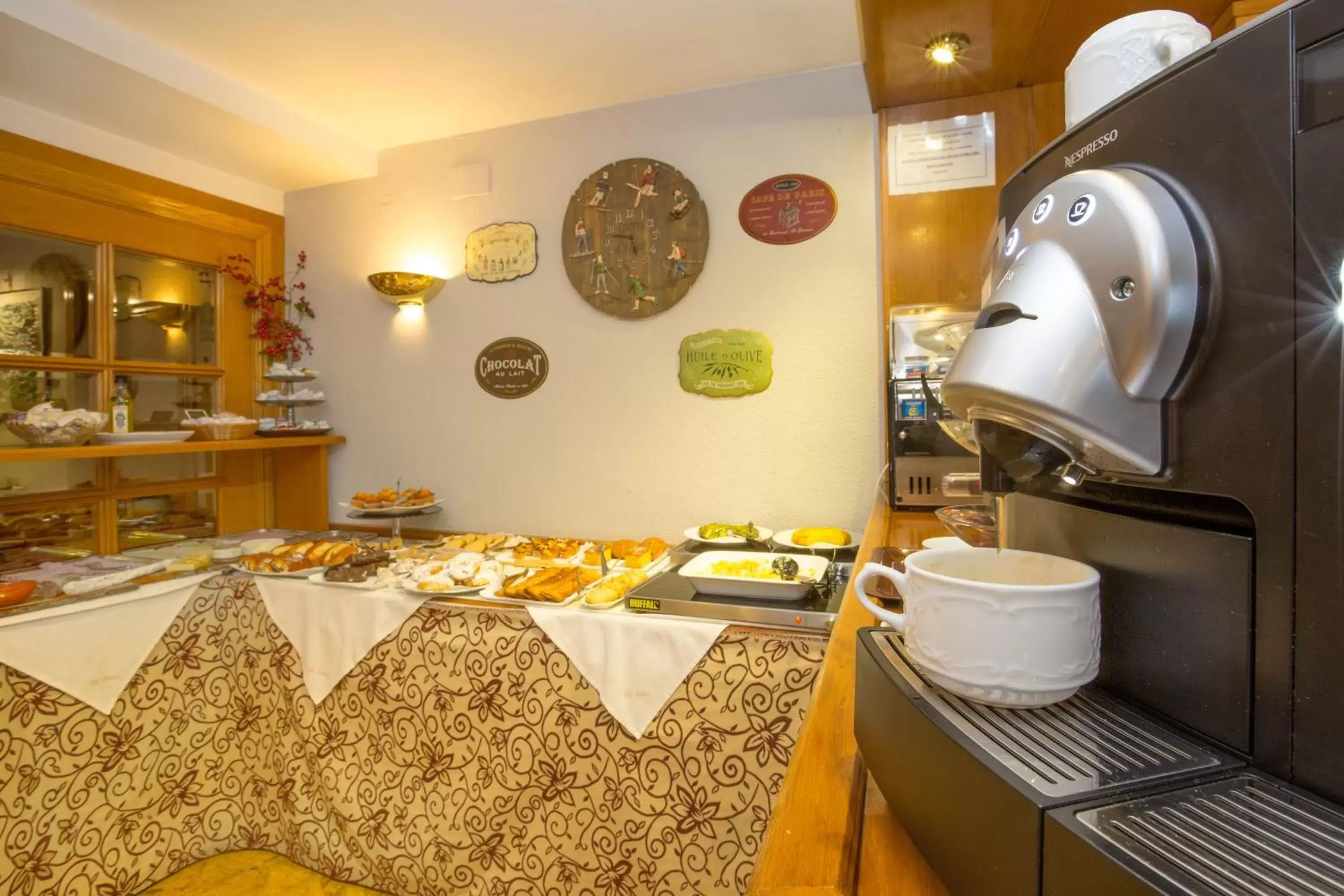 Buffet breakfast, Restaurant/Places to Eat in Hotel Eth Solan & SPA